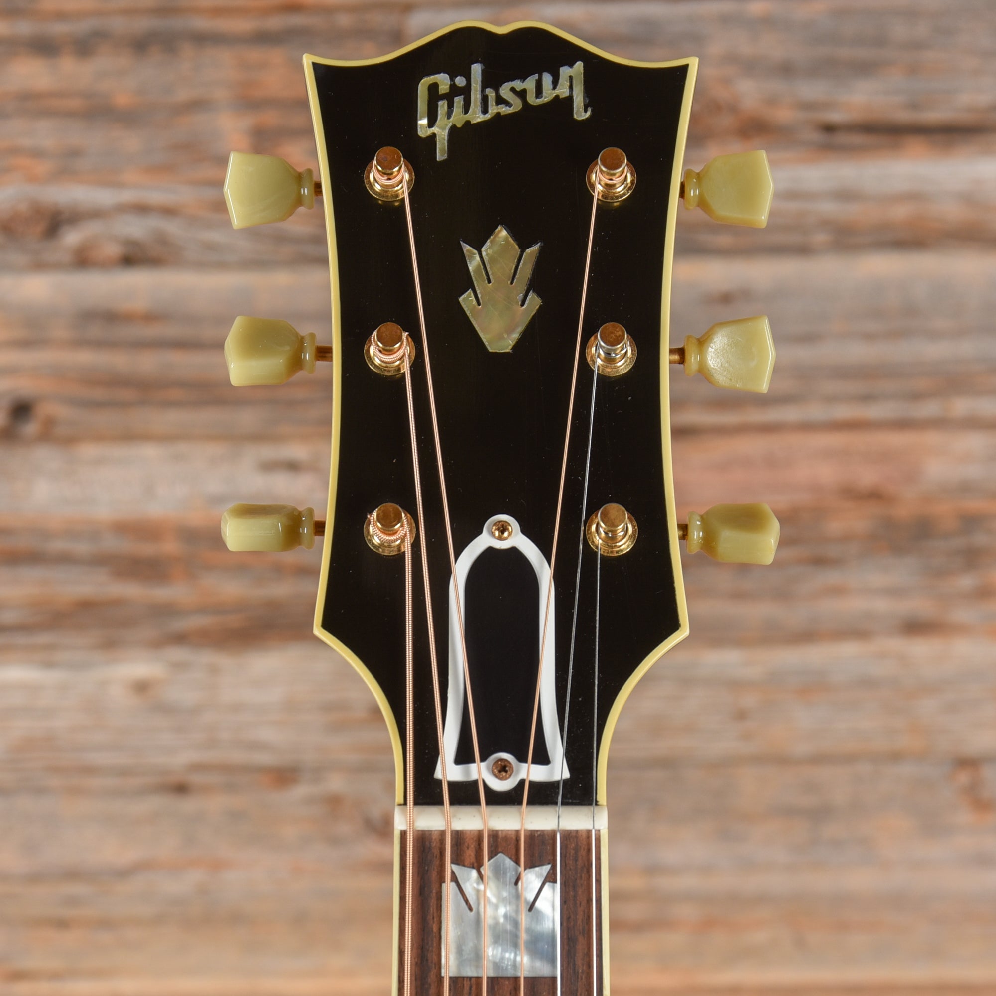 Gibson Custom Murphy Lab J-200 Light Aged Sunburst 2023