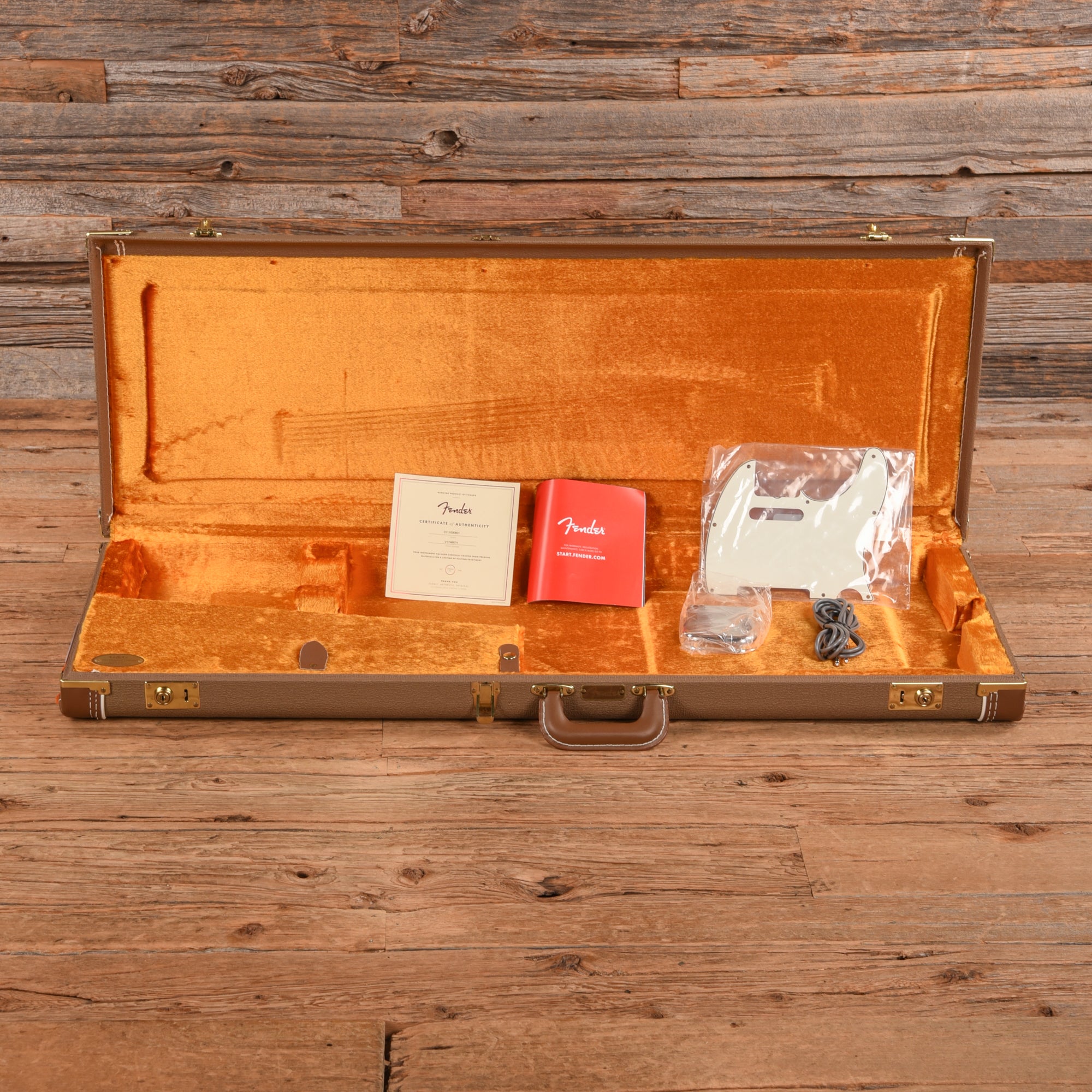 Fender American Vintage '64 Telecaster Aged White Blonde 2017