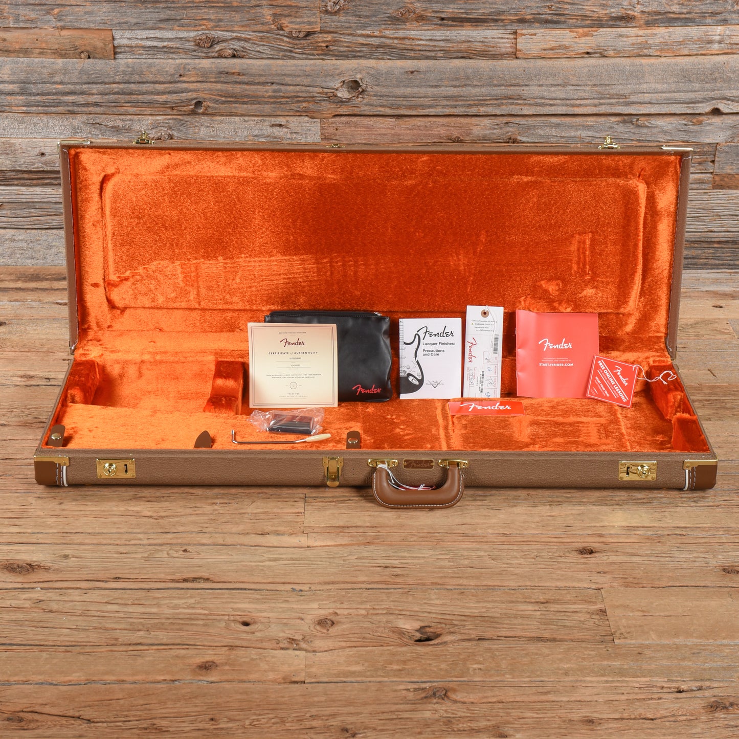 Fender American Vintage II '61 Stratocaster Fiesta Red 2024