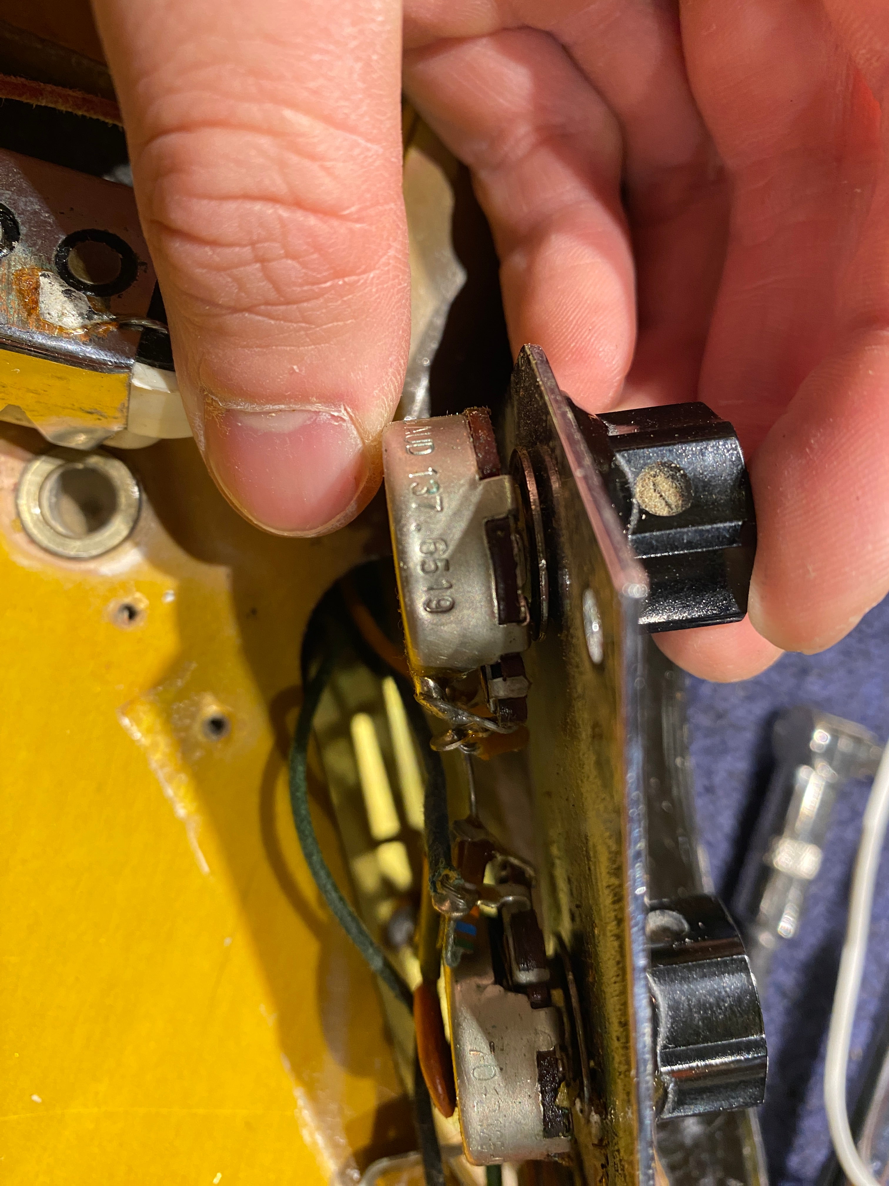 Fender Jaguar Sunburst 1965