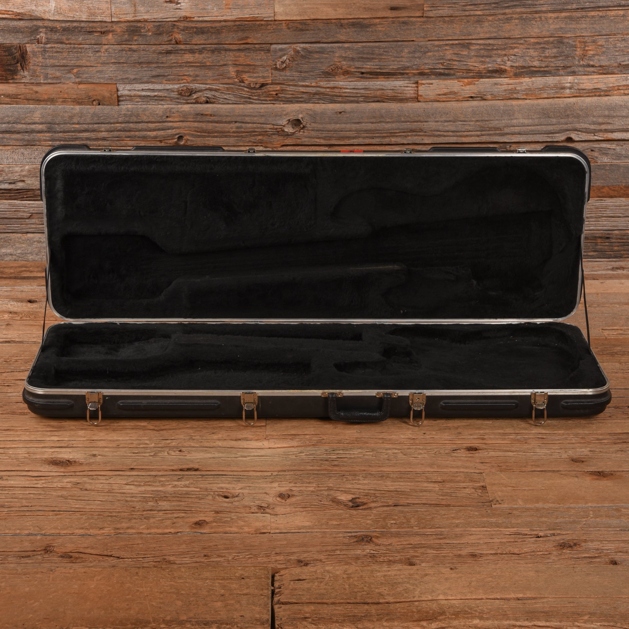 Fender MIJ Precision Bass Candy Apple Red