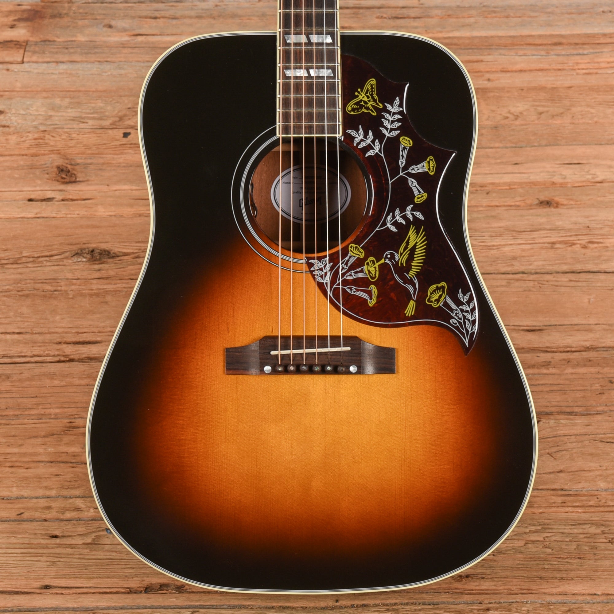 Gibson Hummingbird Sunburst 2024