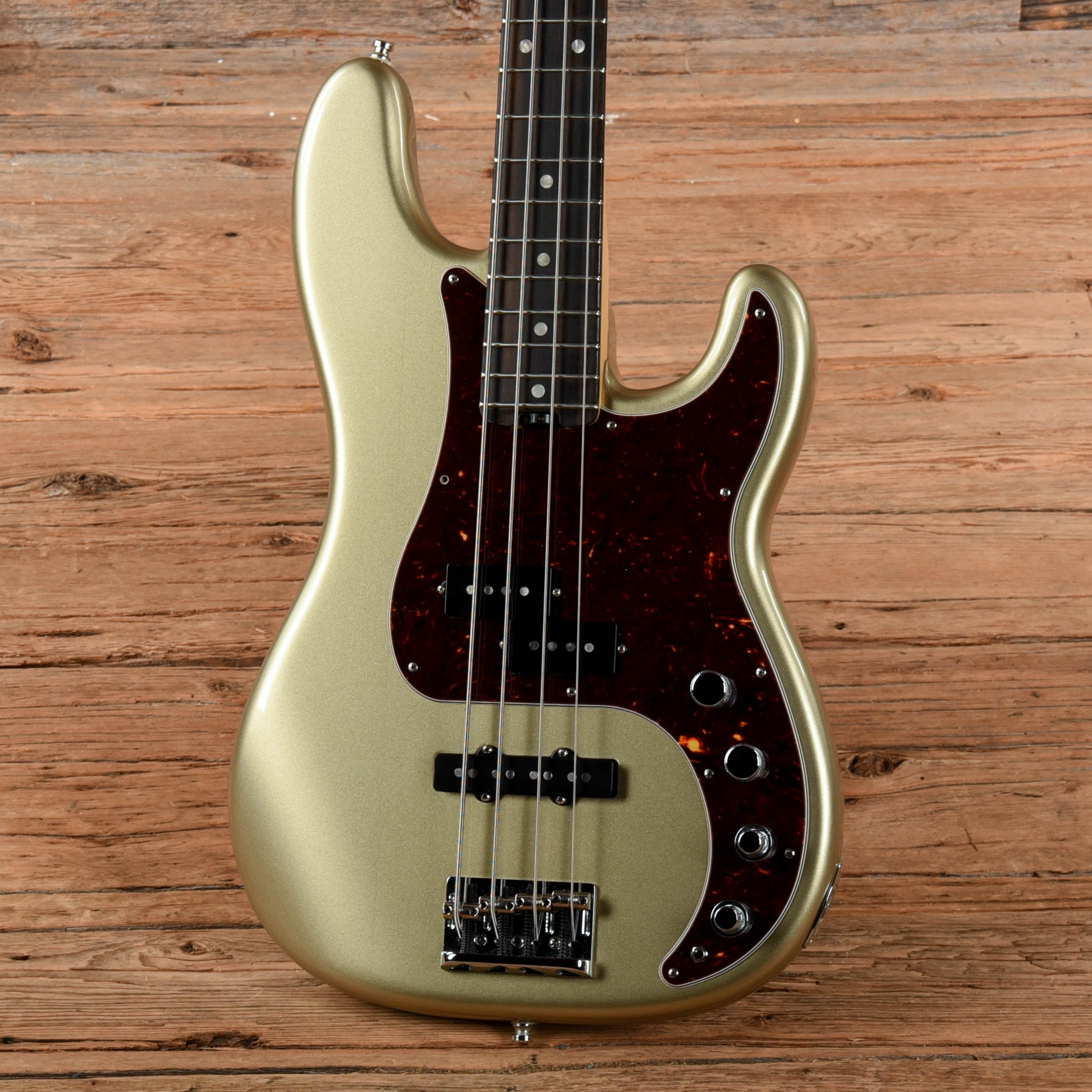 Fender American Elite Precision Bass Champagne 2017