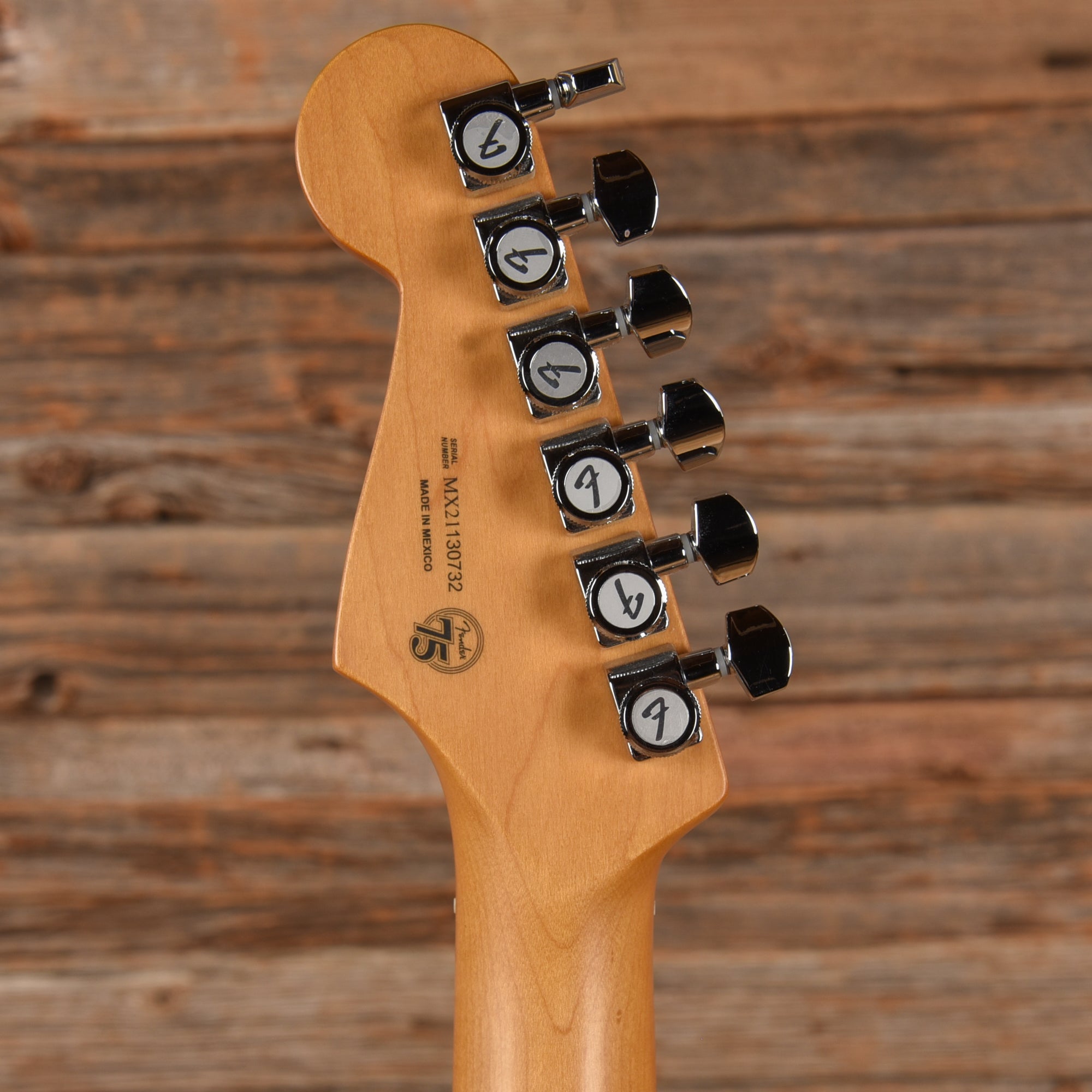 Fender Player Plus Stratocaster Pearl White 2019