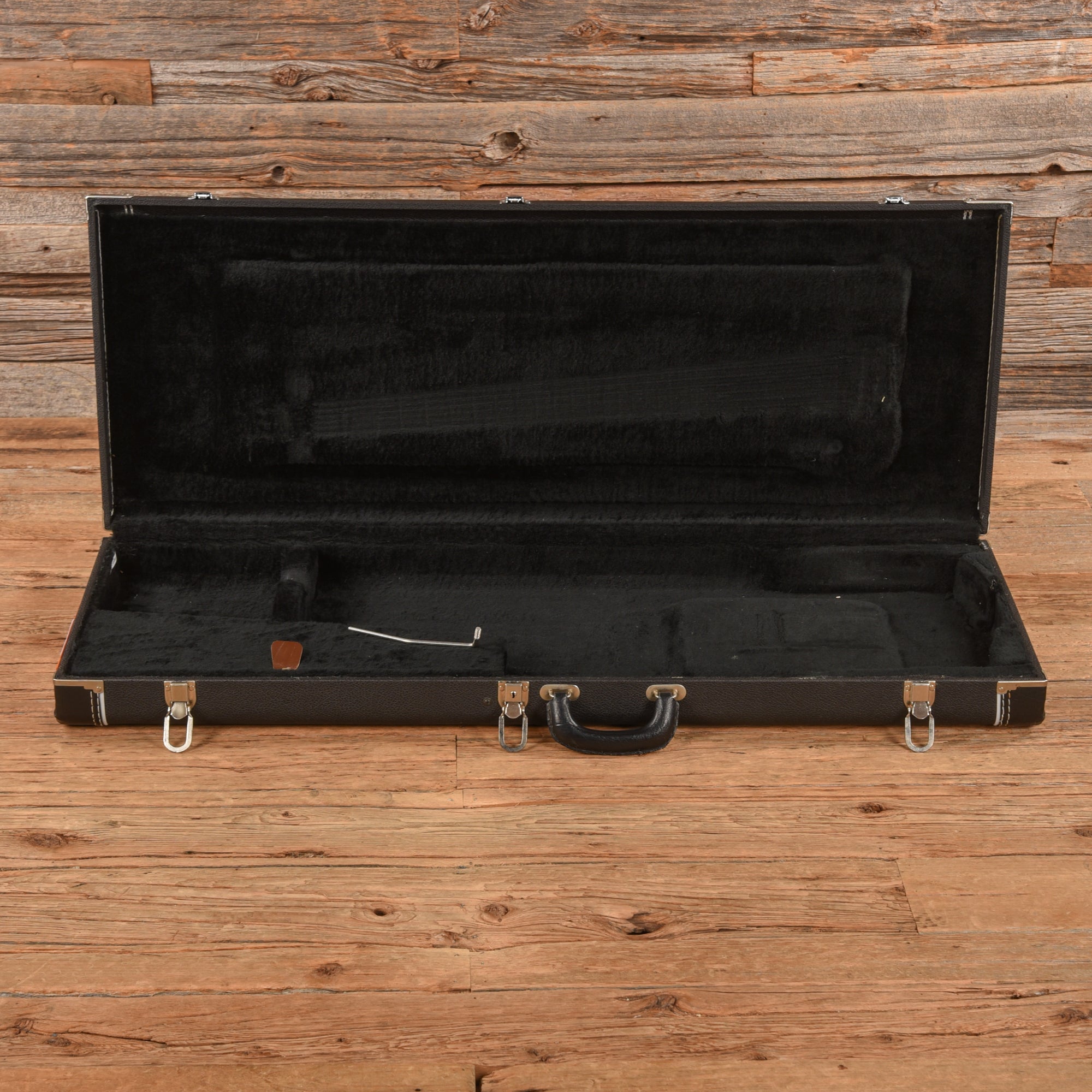 Kramer 600ST Metallic Red