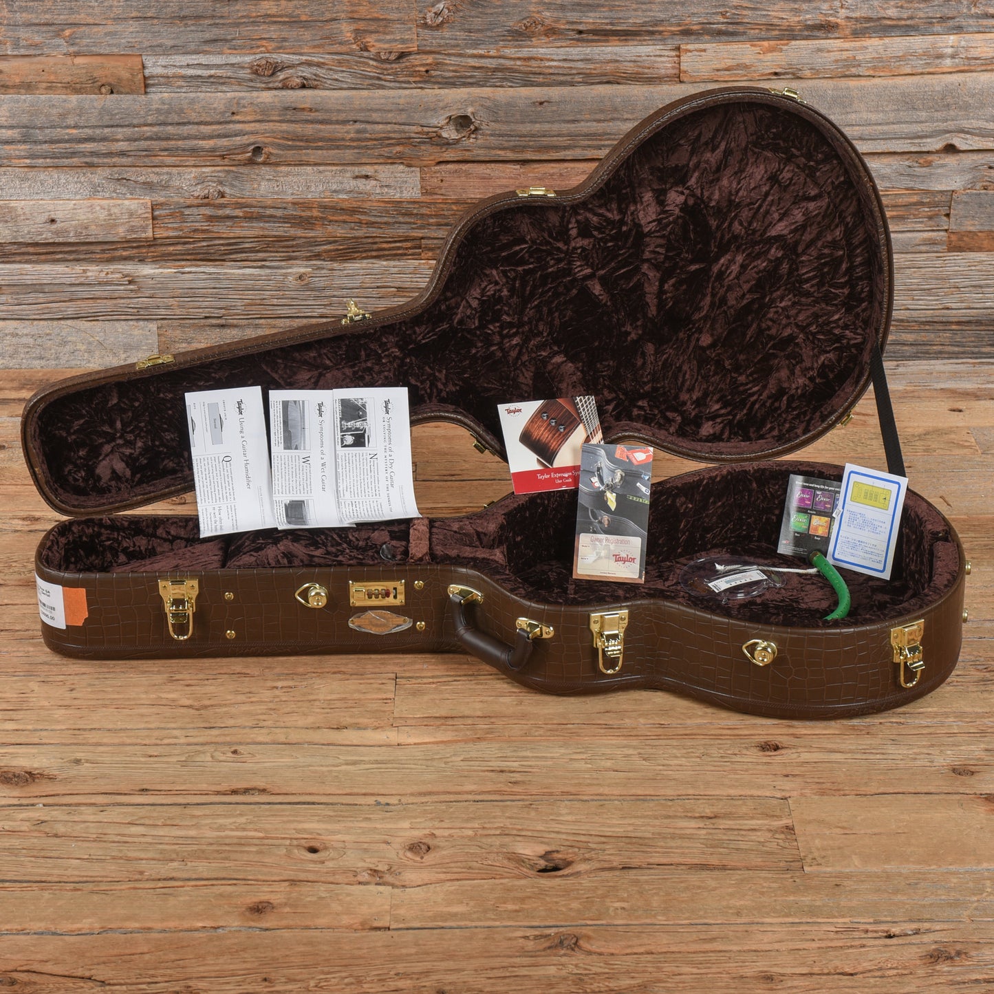 Taylor Limited Edition Koa GA Natural 2008