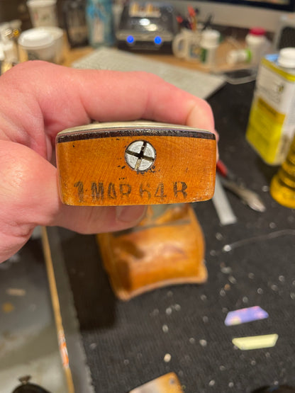 Fender Jaguar Golden Sunburst Metallic Refin 1964