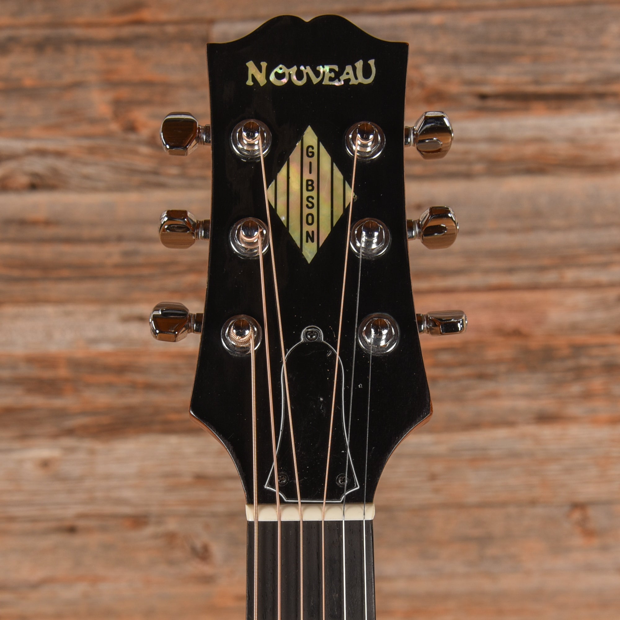 Nouveau by Gibson NV-6 Natural