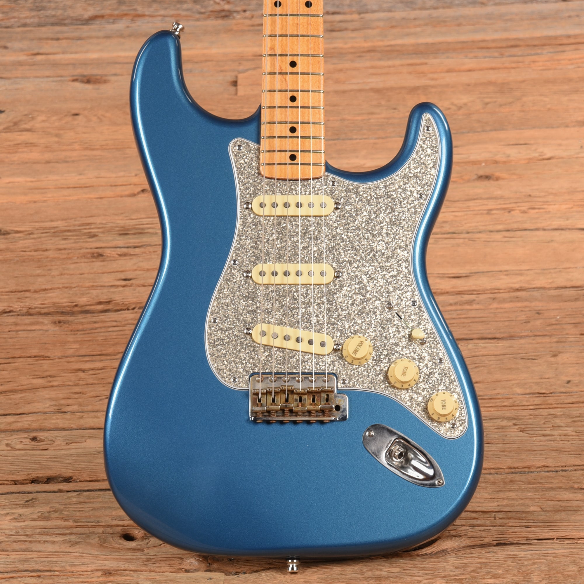 Fender Custom Shop Custom Deluxe Stratocaster Lake Placid Blue 2009