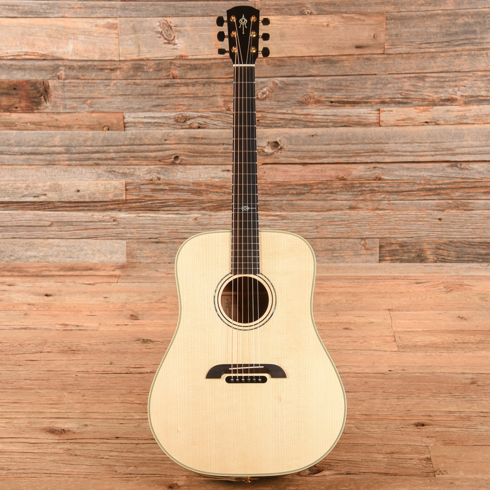 Alvarez Yairi Masterworks Series DYM60HD Natural