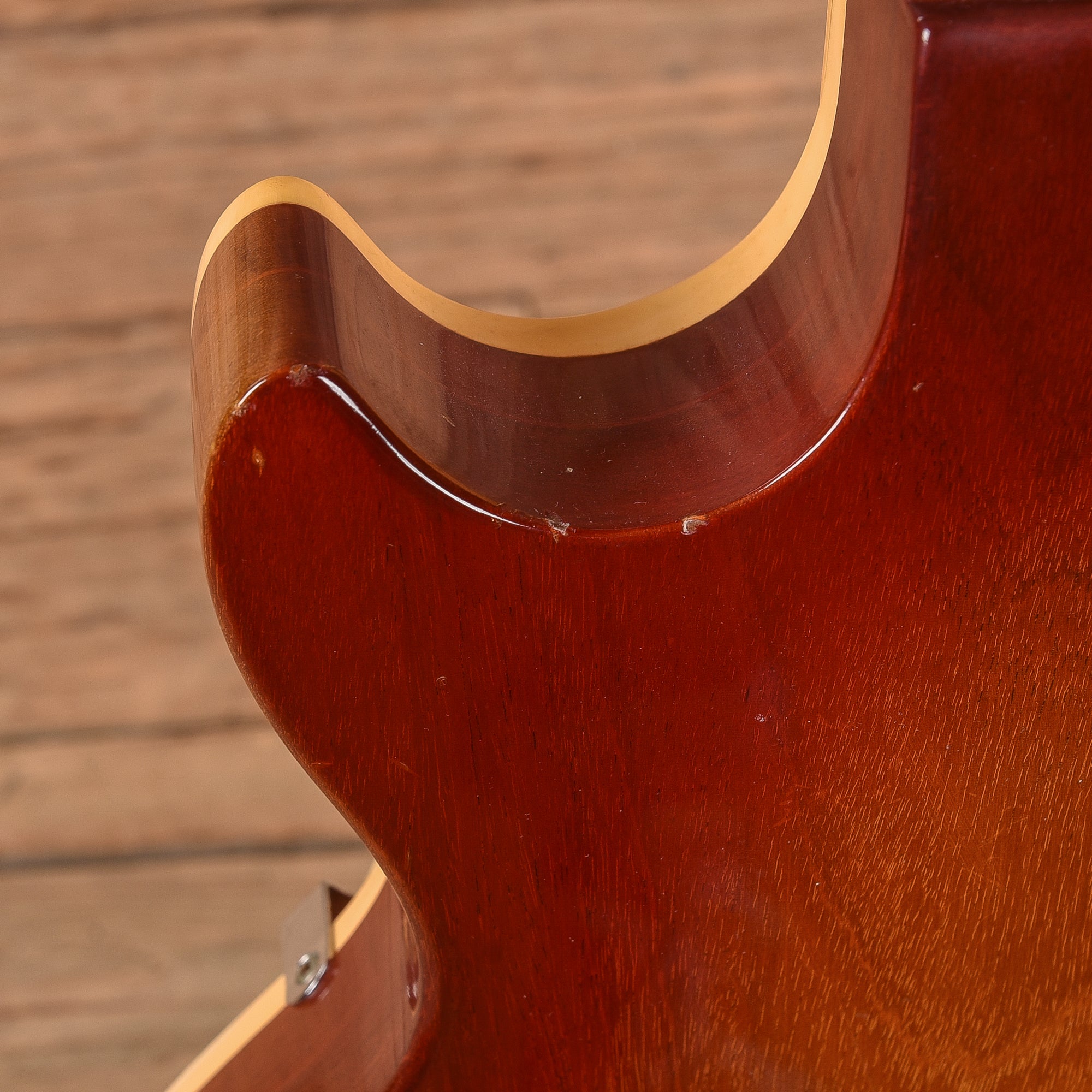 Gibson Les Paul Deluxe Cherry Sunburst 1974