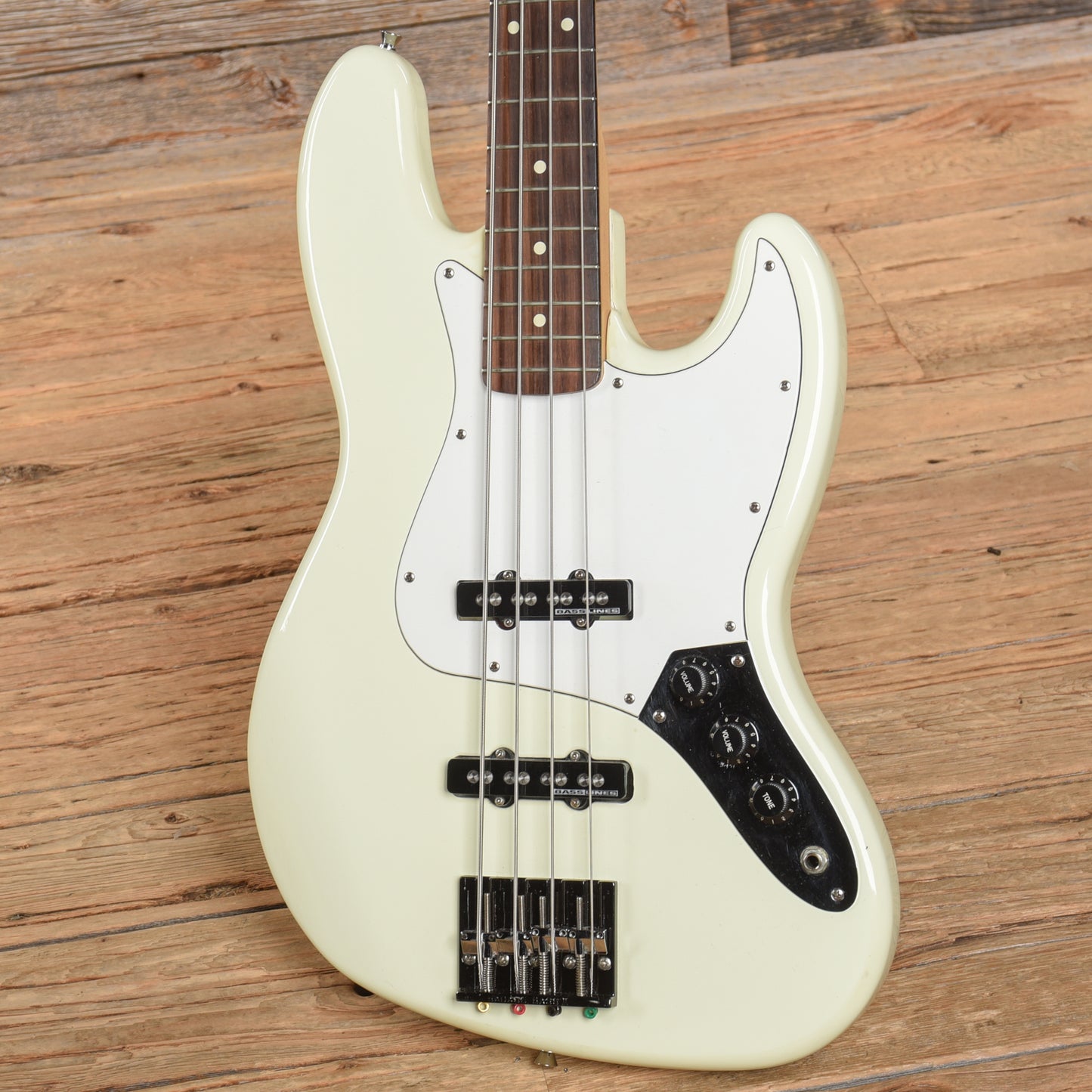 Fender Standard Jazz Bass White 2002