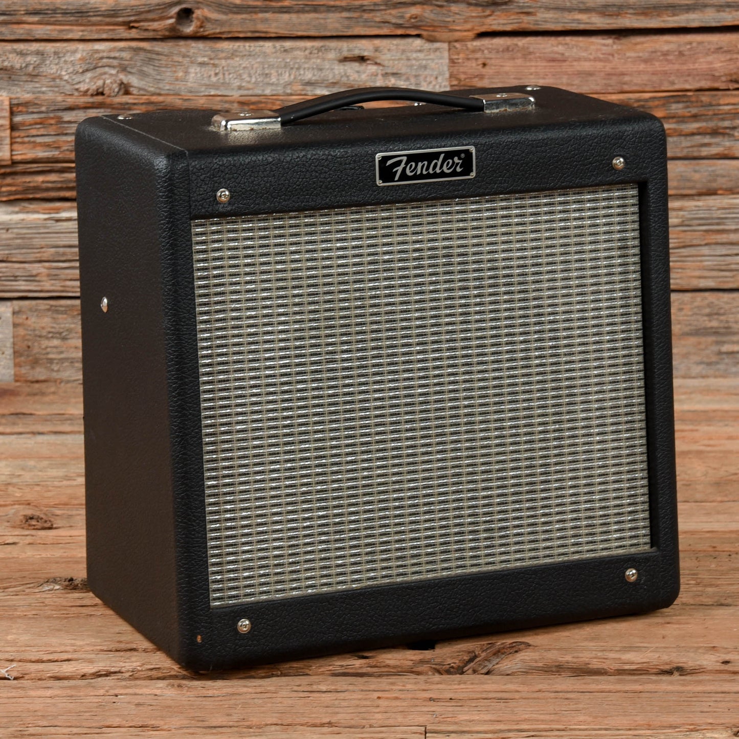 Fender Pro Junior 15-Watt 1x10" Guitar Combo  2000
