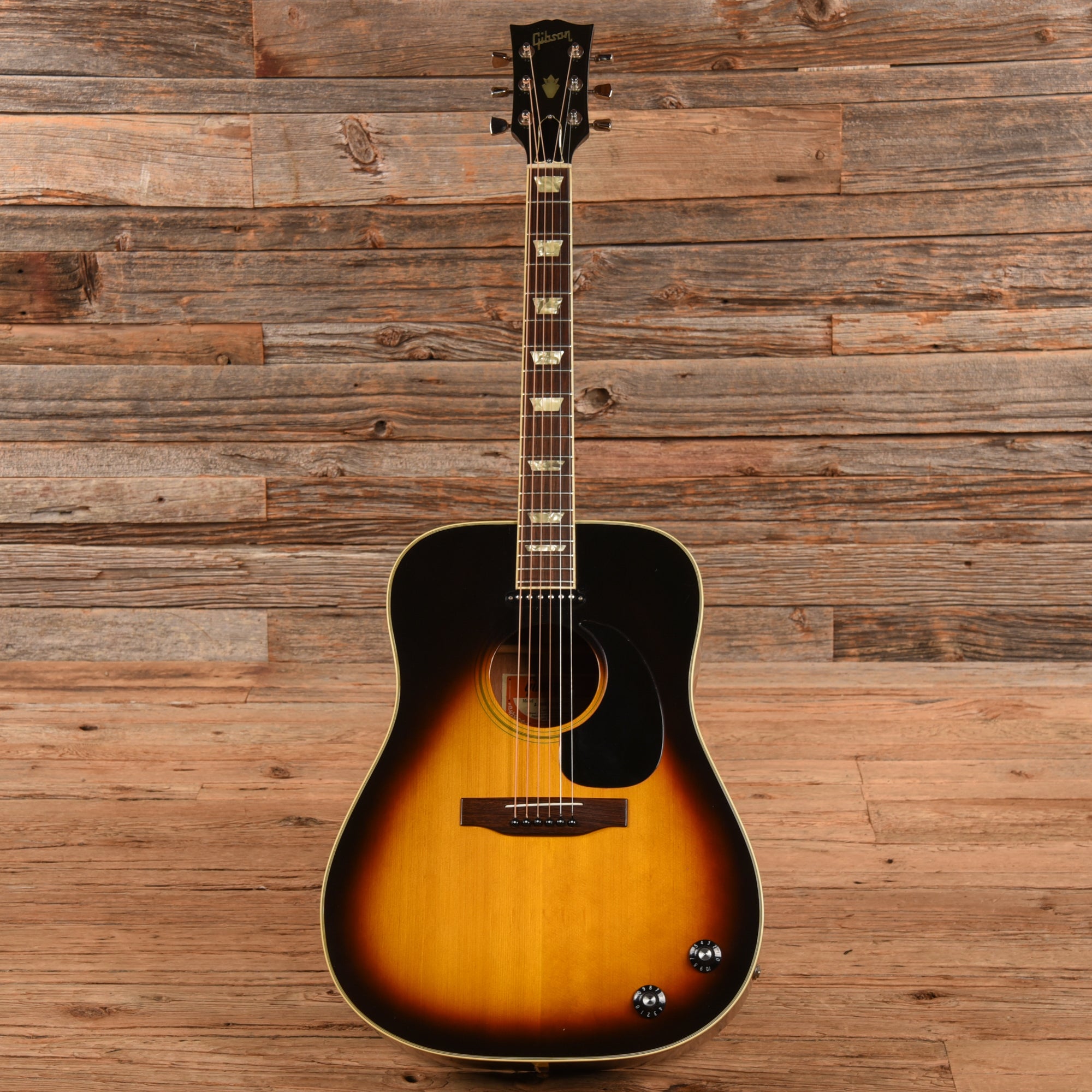 Gibson J-160E Custom Sunburst 1978