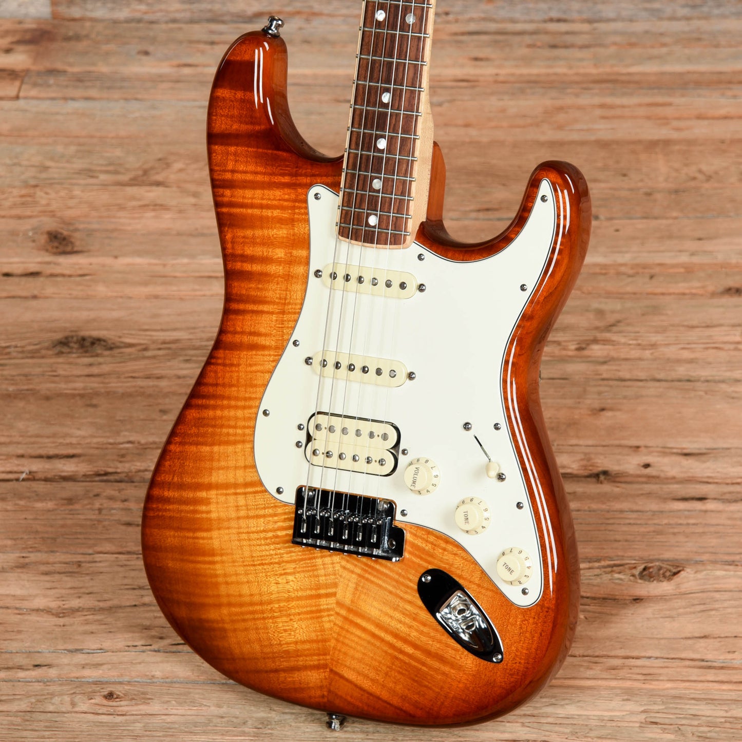 Fender American Select Stratocaster HSS Channel Bound Sunburst 2013