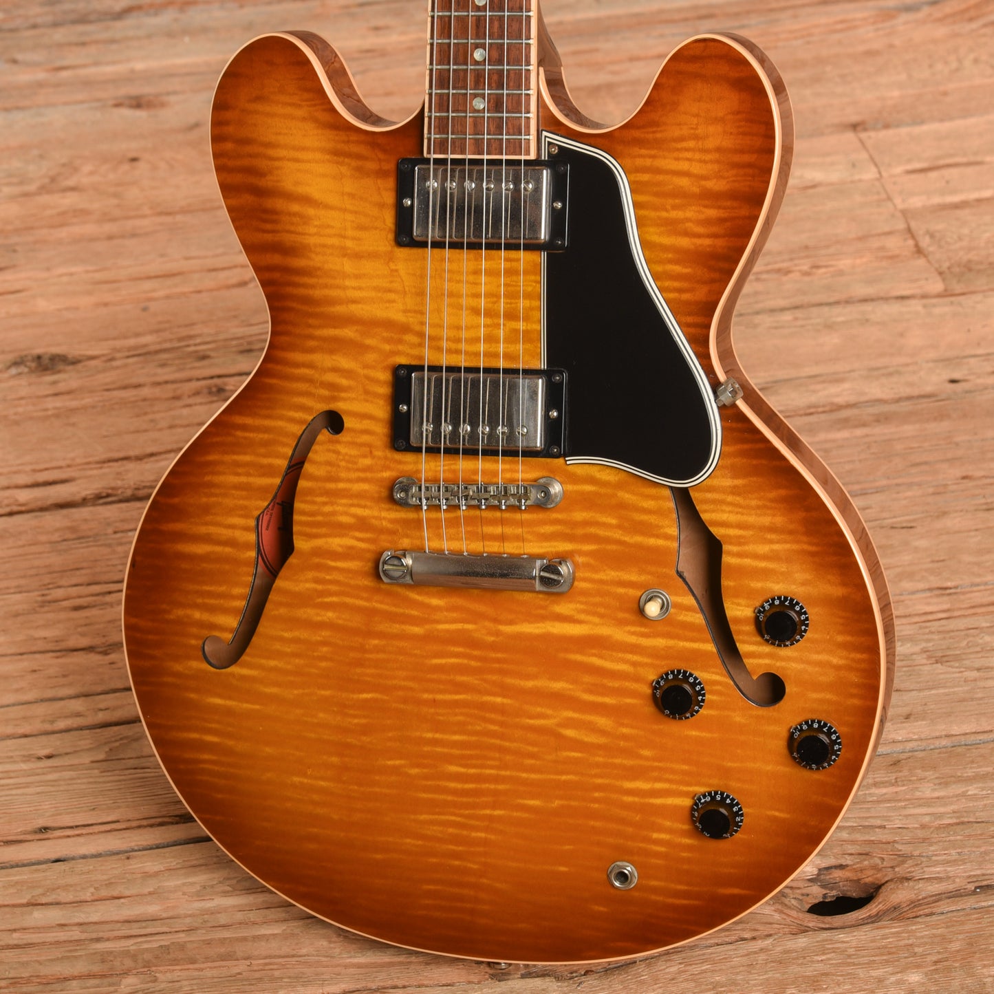 Gibson ES-335 Dot Reissue Sunburst 2004