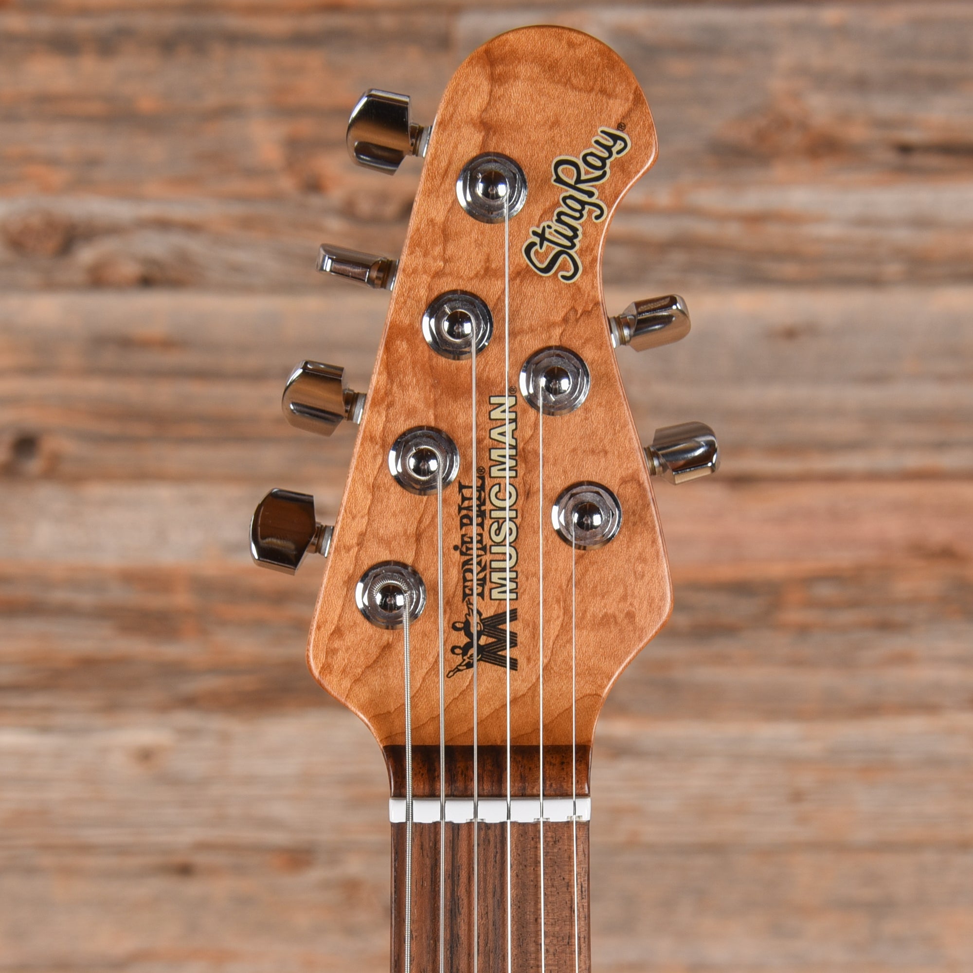 Music Man Stingray RS Coral Red 2018