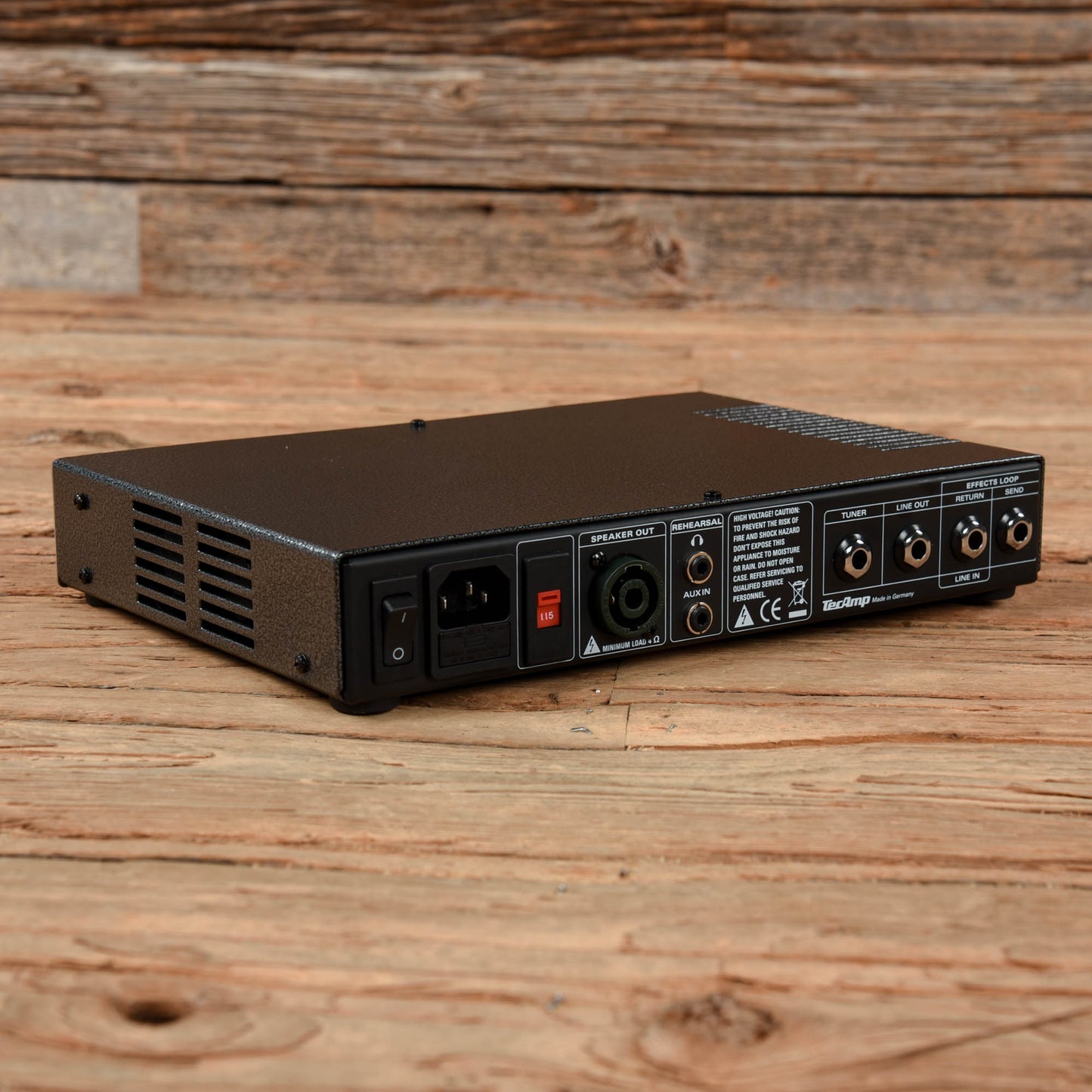 TecAmp Puma 900 Bass Amp Head