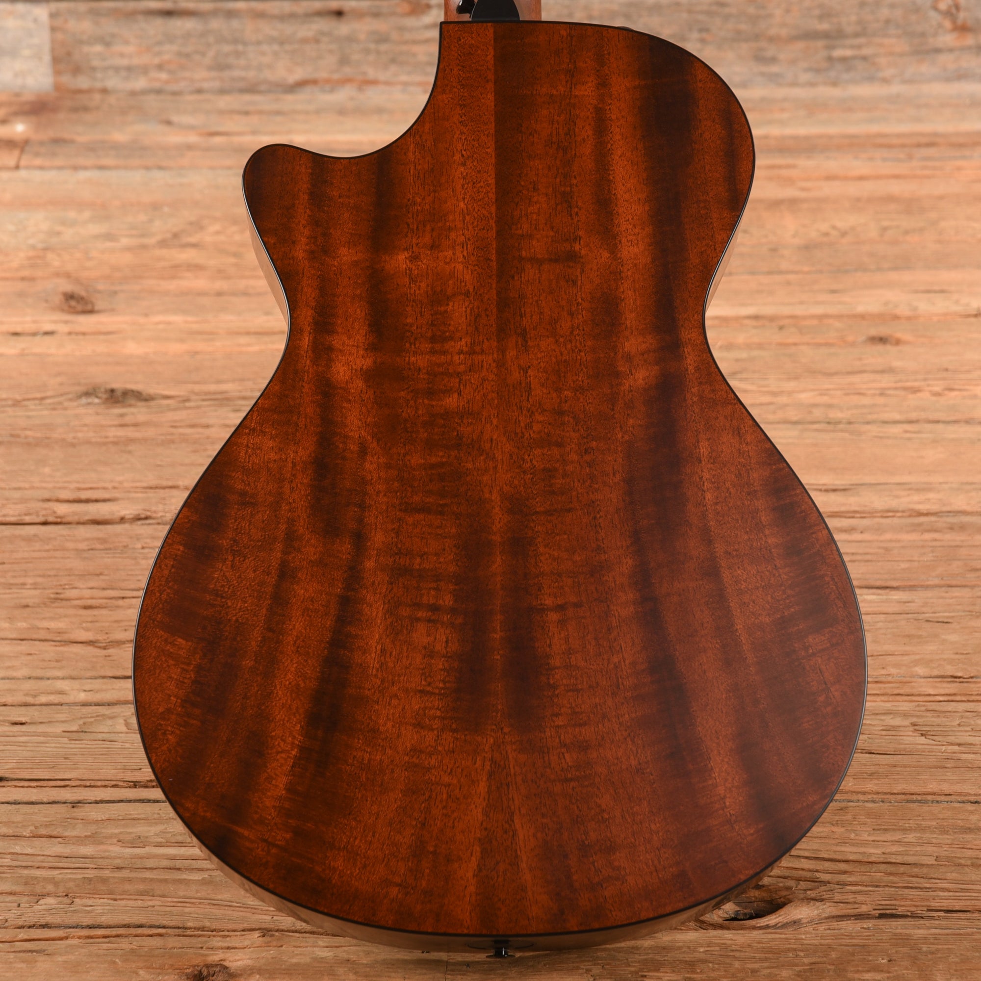 Taylor 322ce Shaded Edge Burst 2022