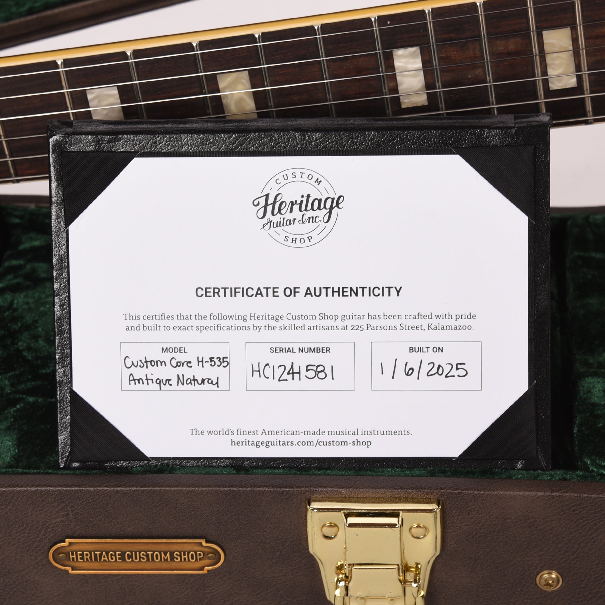 Heritage Custom Shop Core H-535 Semi-Hollow Body Antique Natural