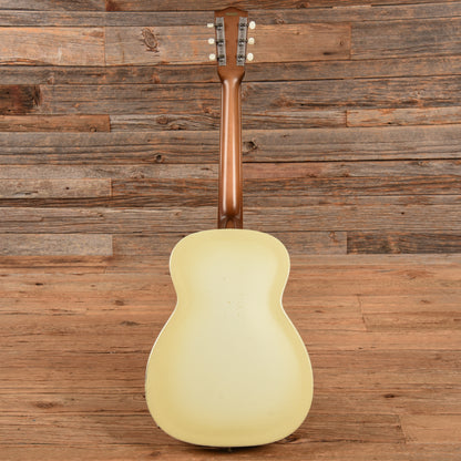 National Collegian Deluxe Ivory 2020