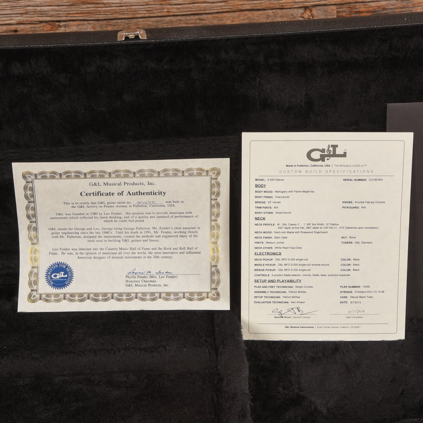 G&L S-500 Deluxe Cherry Sunburst 2013