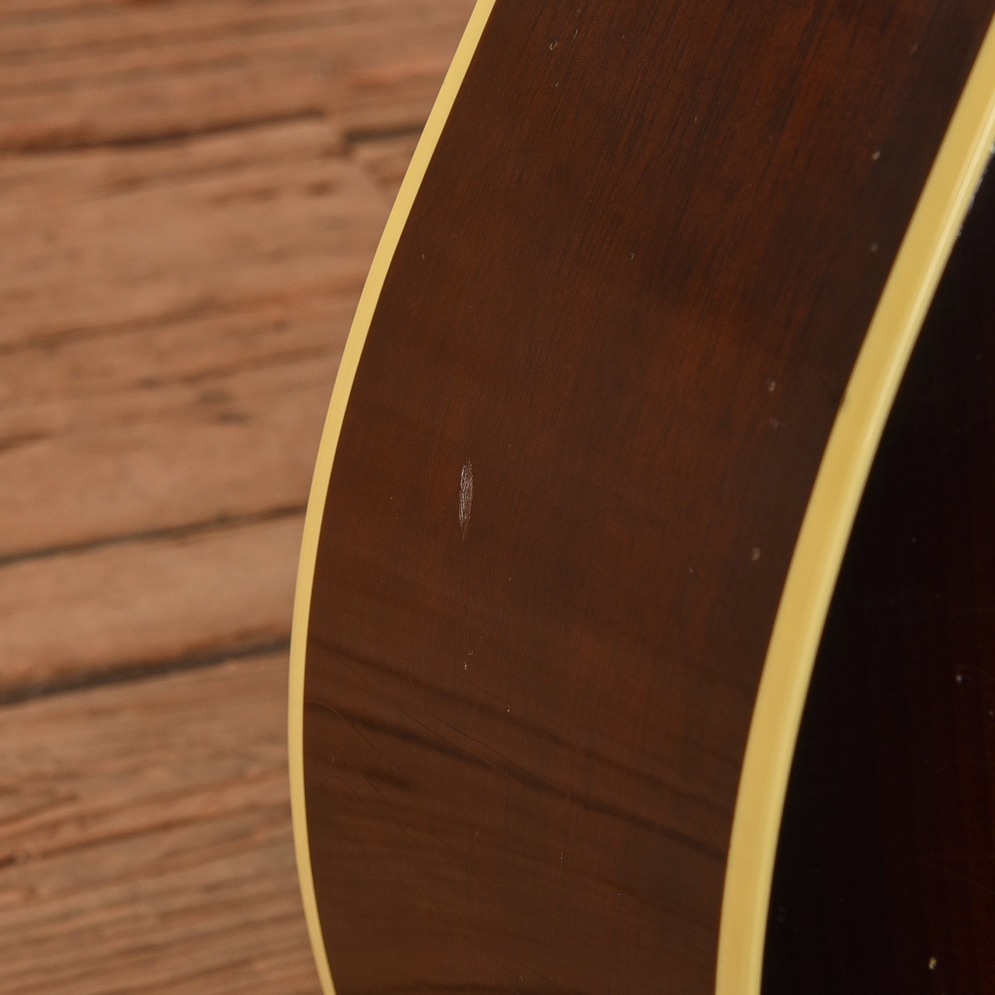 Gibson Custom Murphy Lab '42 Banner J-45 Reissue Light Aged Sunburst 2023