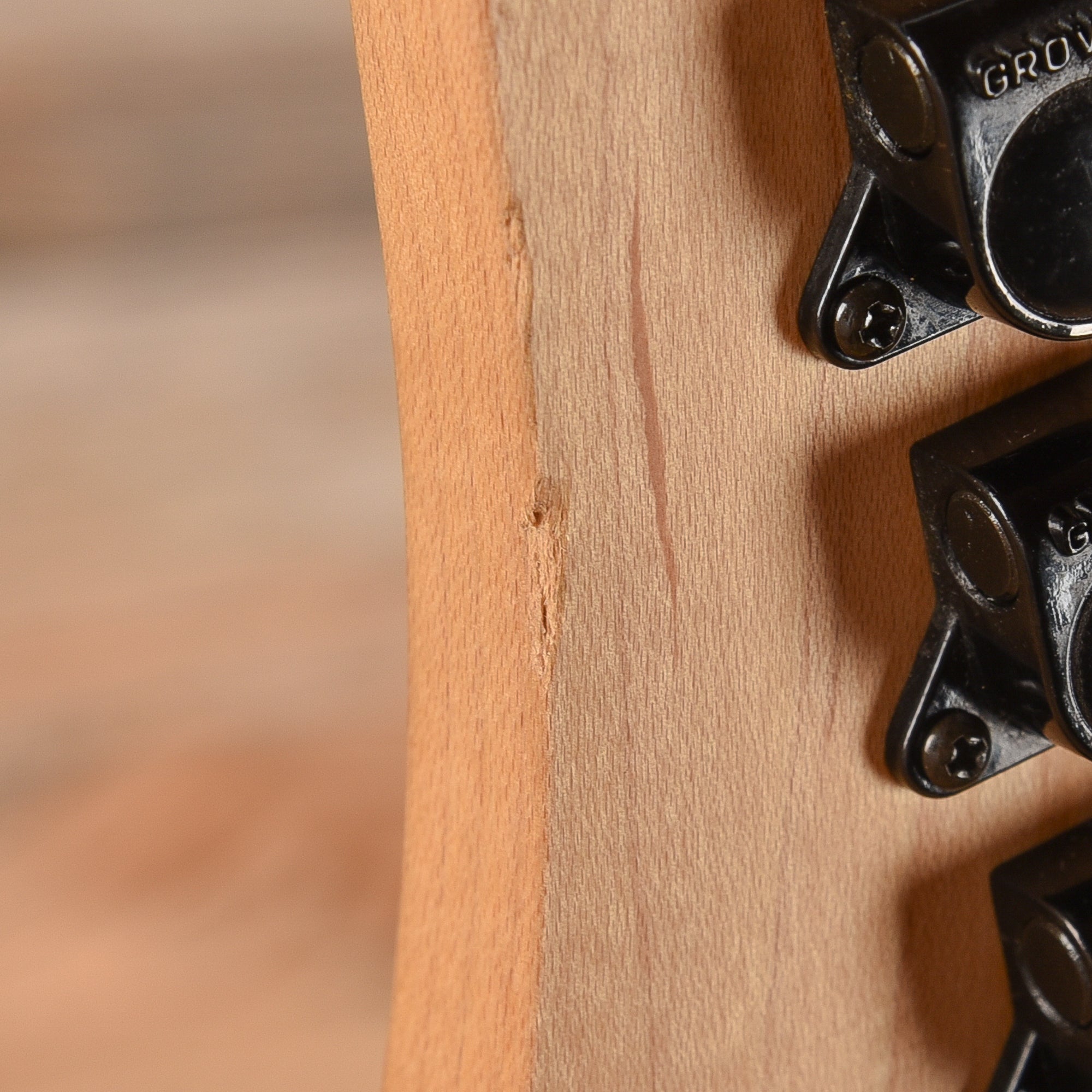 Washburn MG-810 Sammy Hagar Cabo Wabo Yellow – Chicago Music Exchange