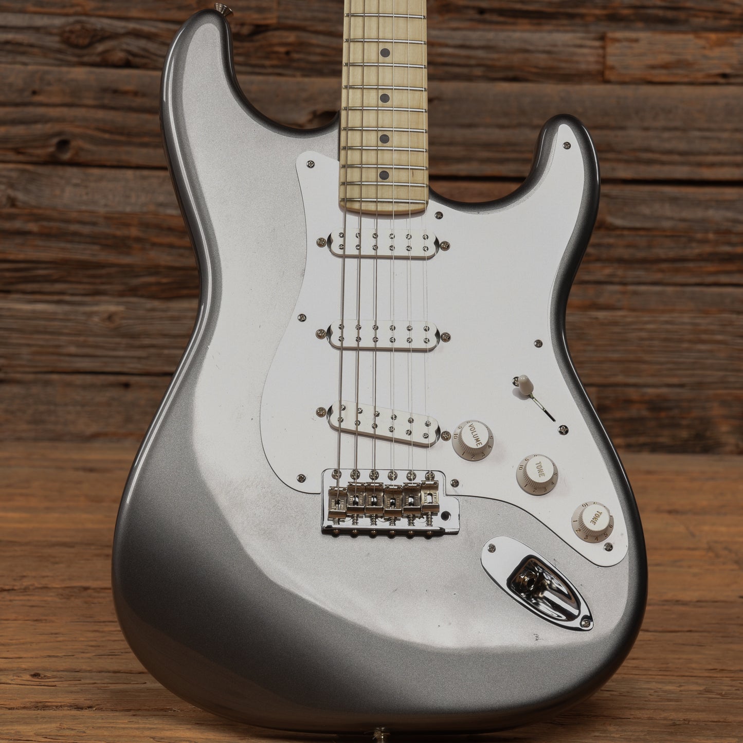 Fender Eric Clapton Artist Series Stratocaster Pewter 2023