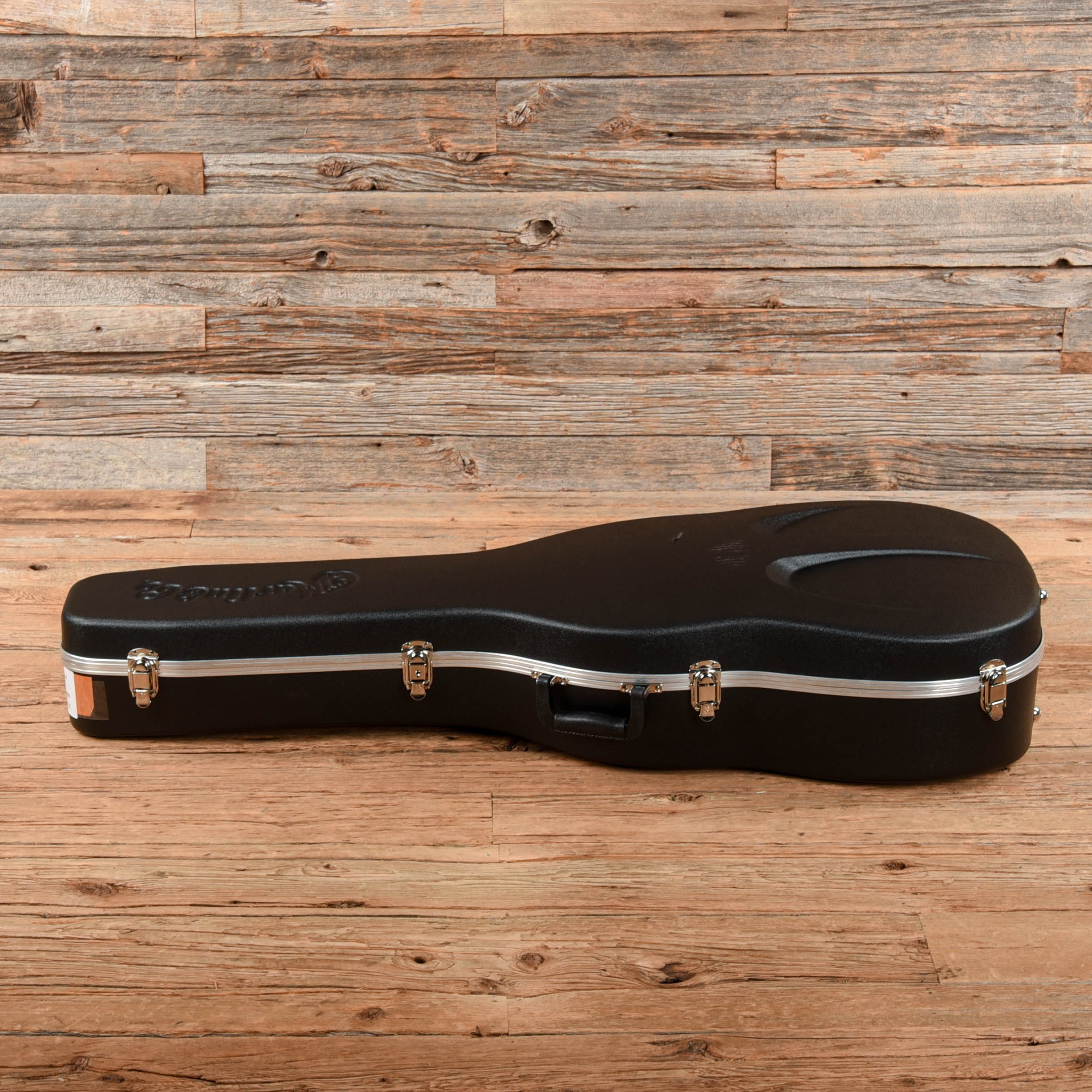 Martin Standard Series HD-28 Natural