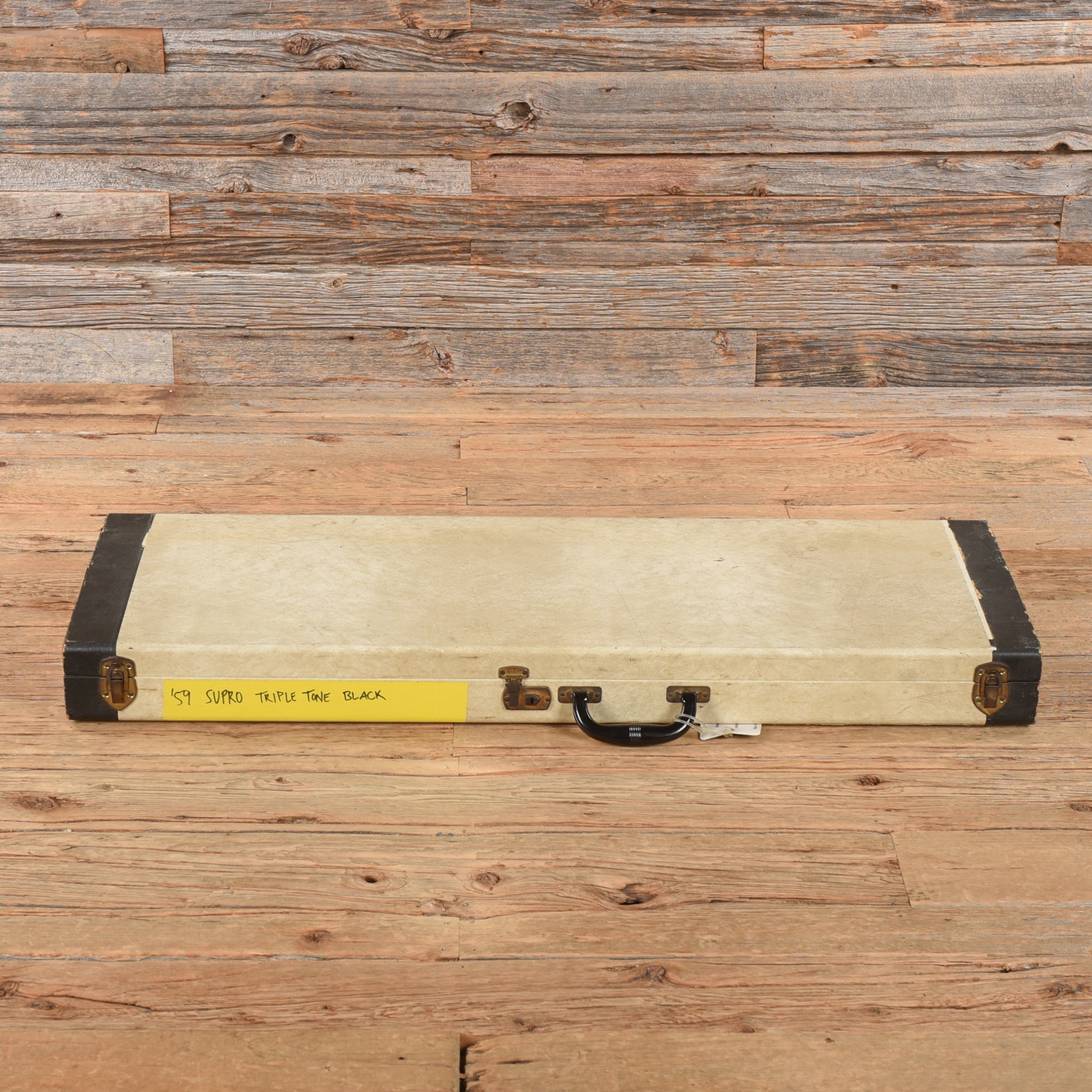 Supro Triple-Tone Guitar Model 1575 Black 1959