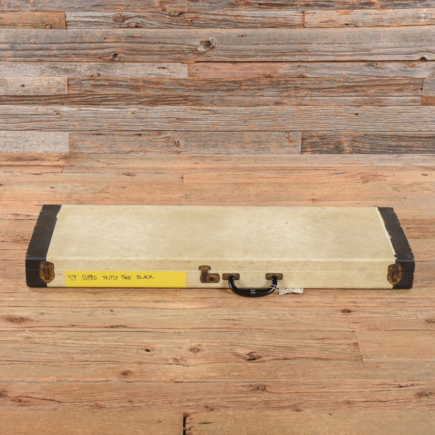 Supro Triple-Tone Guitar Model 1575 Black 1959