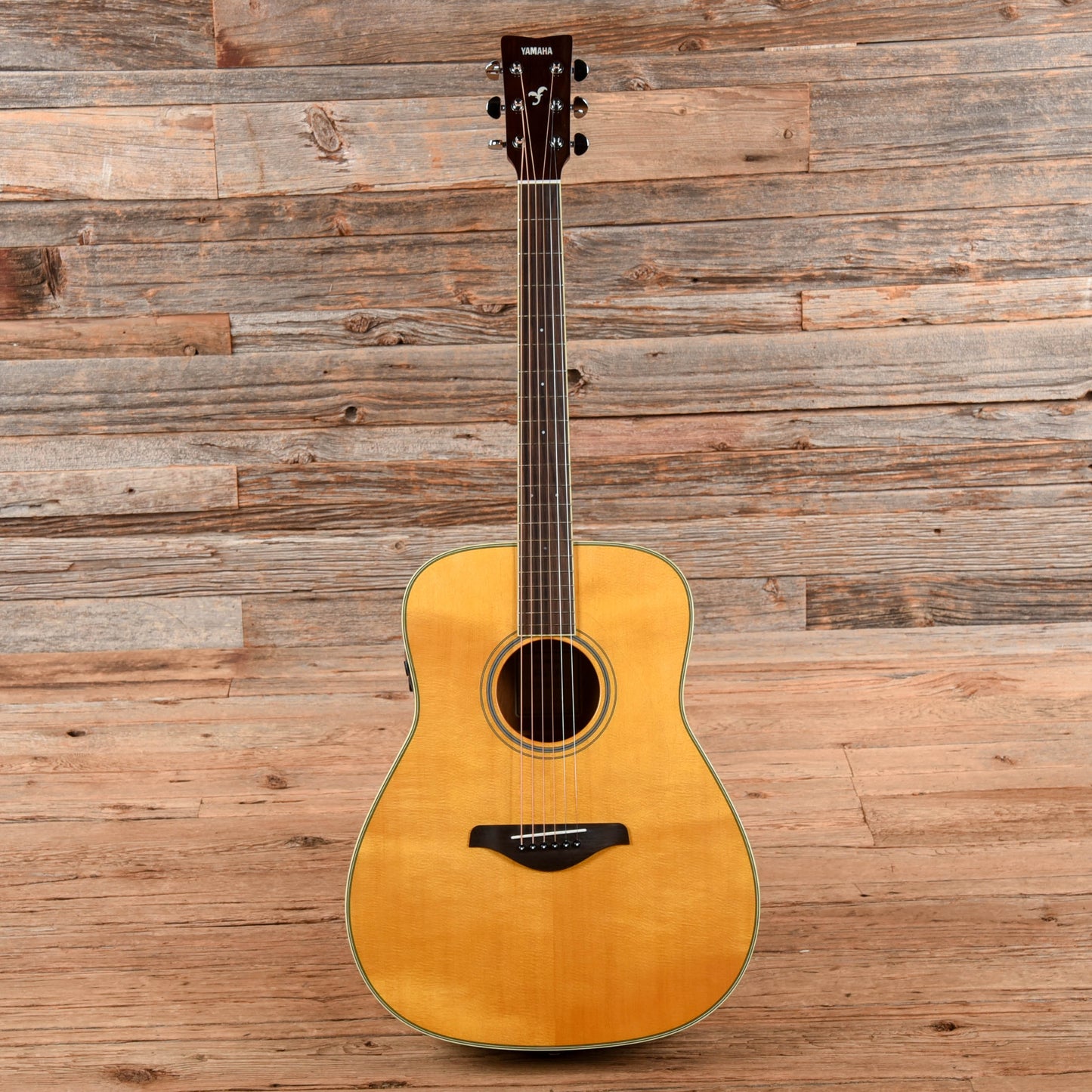 Yamaha FG-TA TransAcoustic Dreadnought Vintage Tint