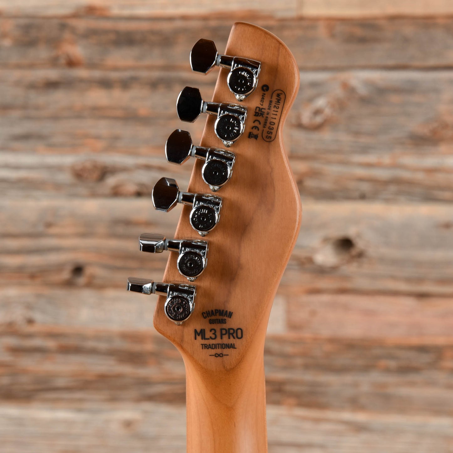 Chapman ML3 Pro Traditional Semi-Hollow Dark Blue Sparkle
