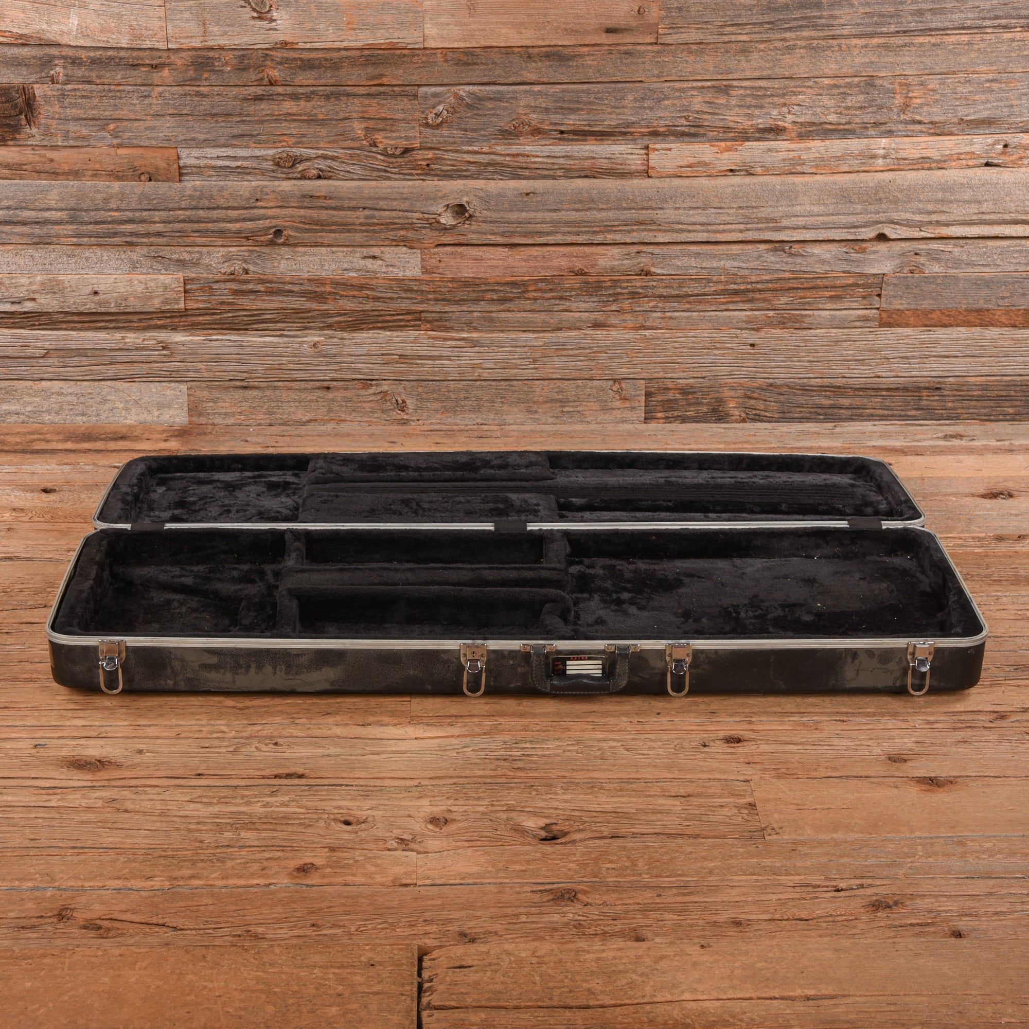 Music Man StingRay Natural 1979