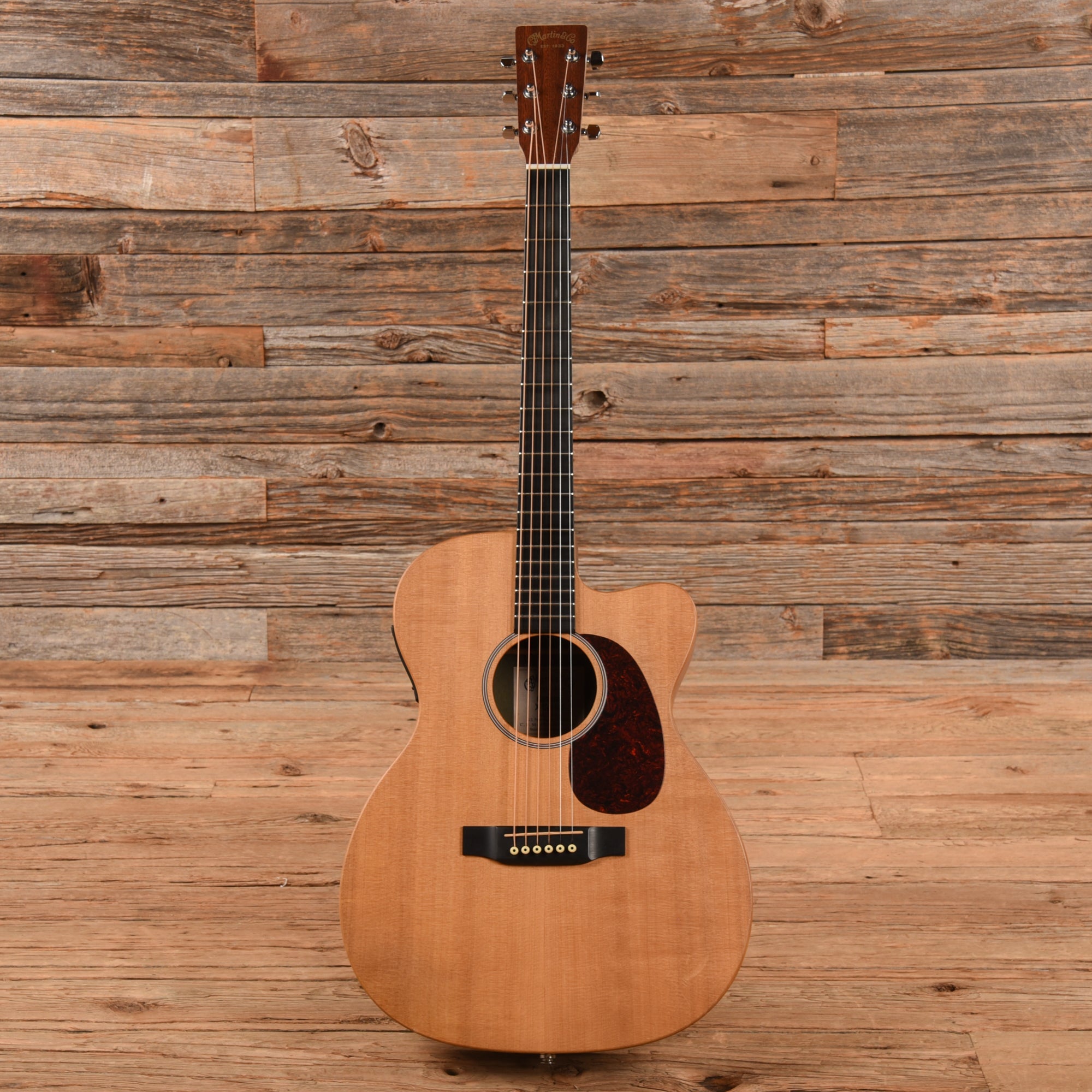 Martin Custom X-Series Grand Performance 14 Fret Cutaway Natural 2009