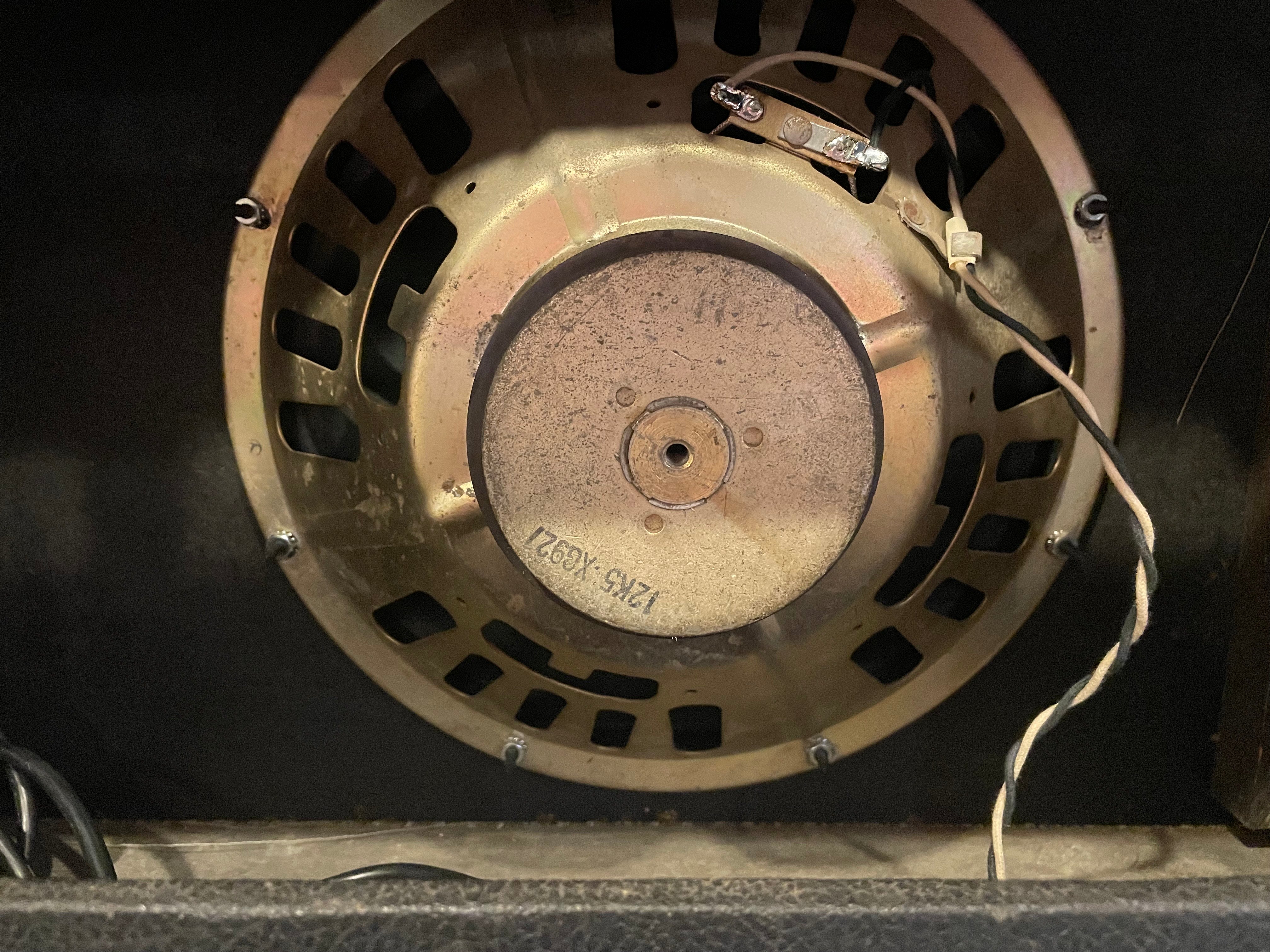 Fender Deluxe 2-Channel 20-Watt 1x12