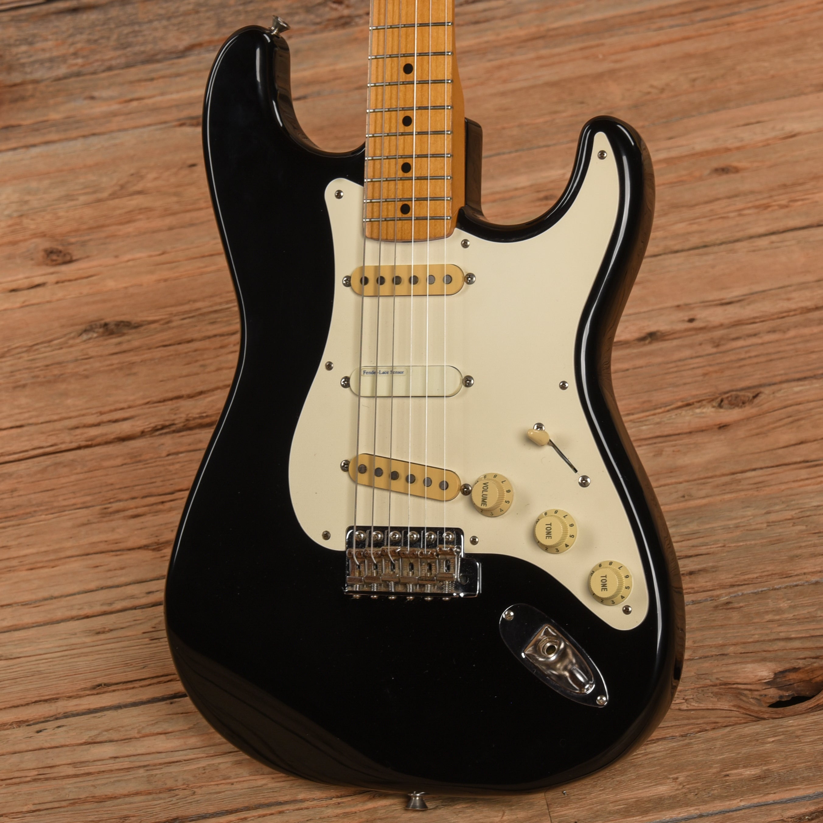 Fender ST-54 Stratocaster Black 1989 – Chicago Music Exchange
