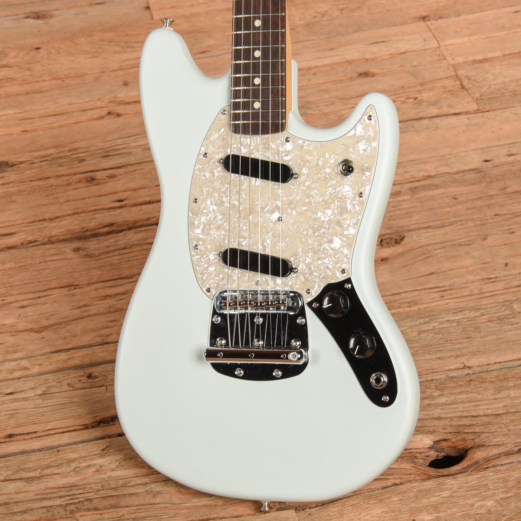Fender American Performer Mustang Satin Sonic Blue 2022