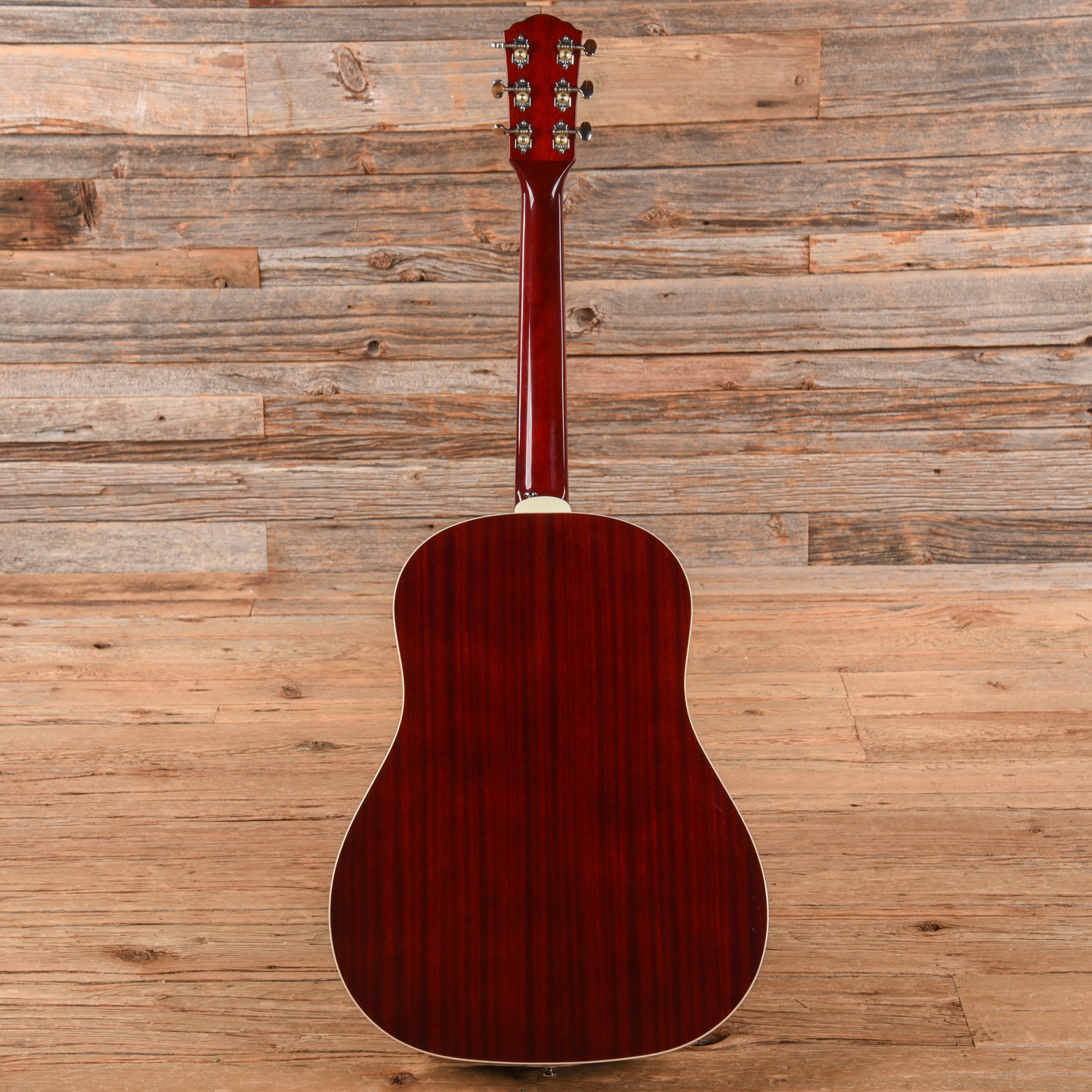 Guild DS-240 Memoir Slope Shoulder Acoustic Guitar Wine Red