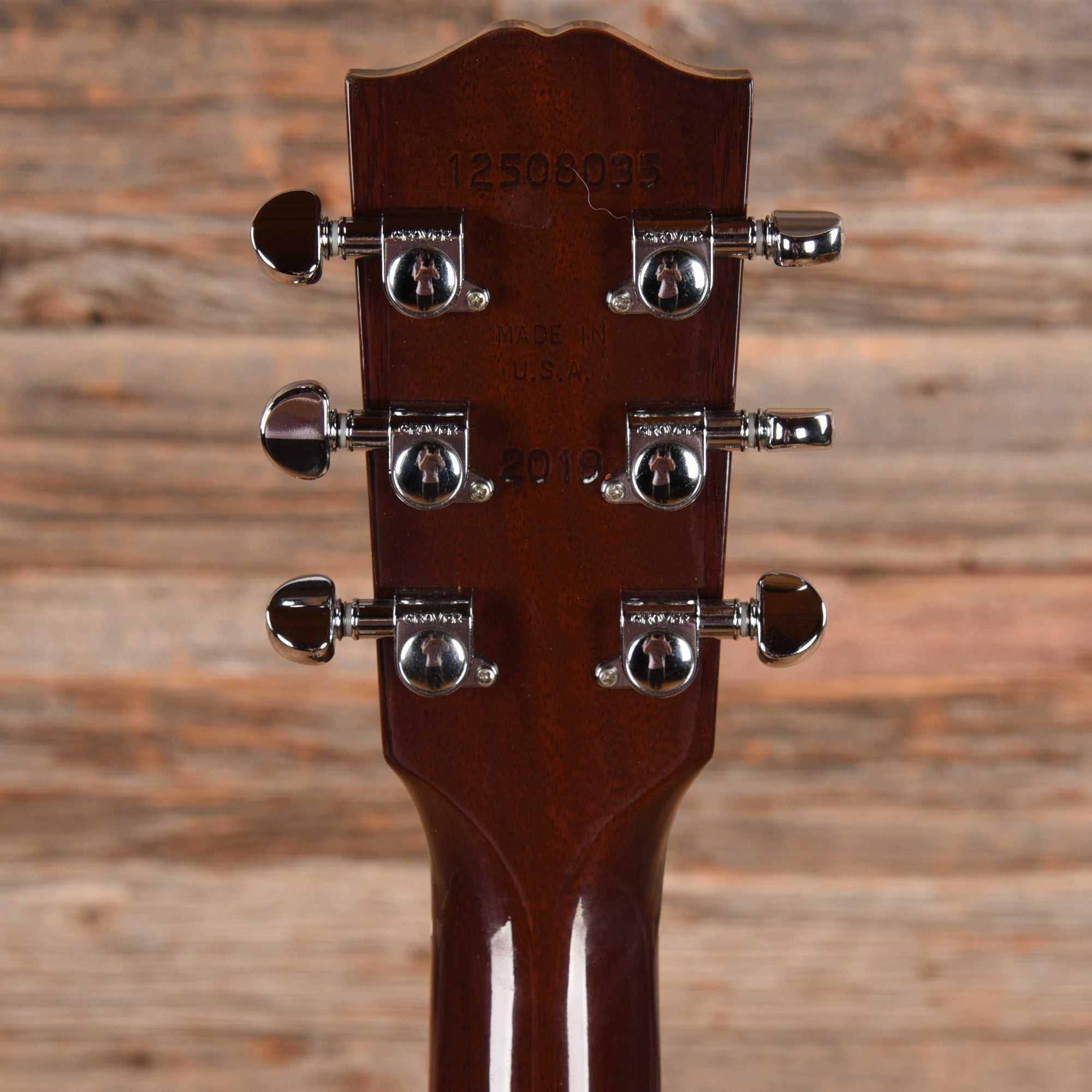 Gibson J-45 Mahogany AG Sunburst 2018