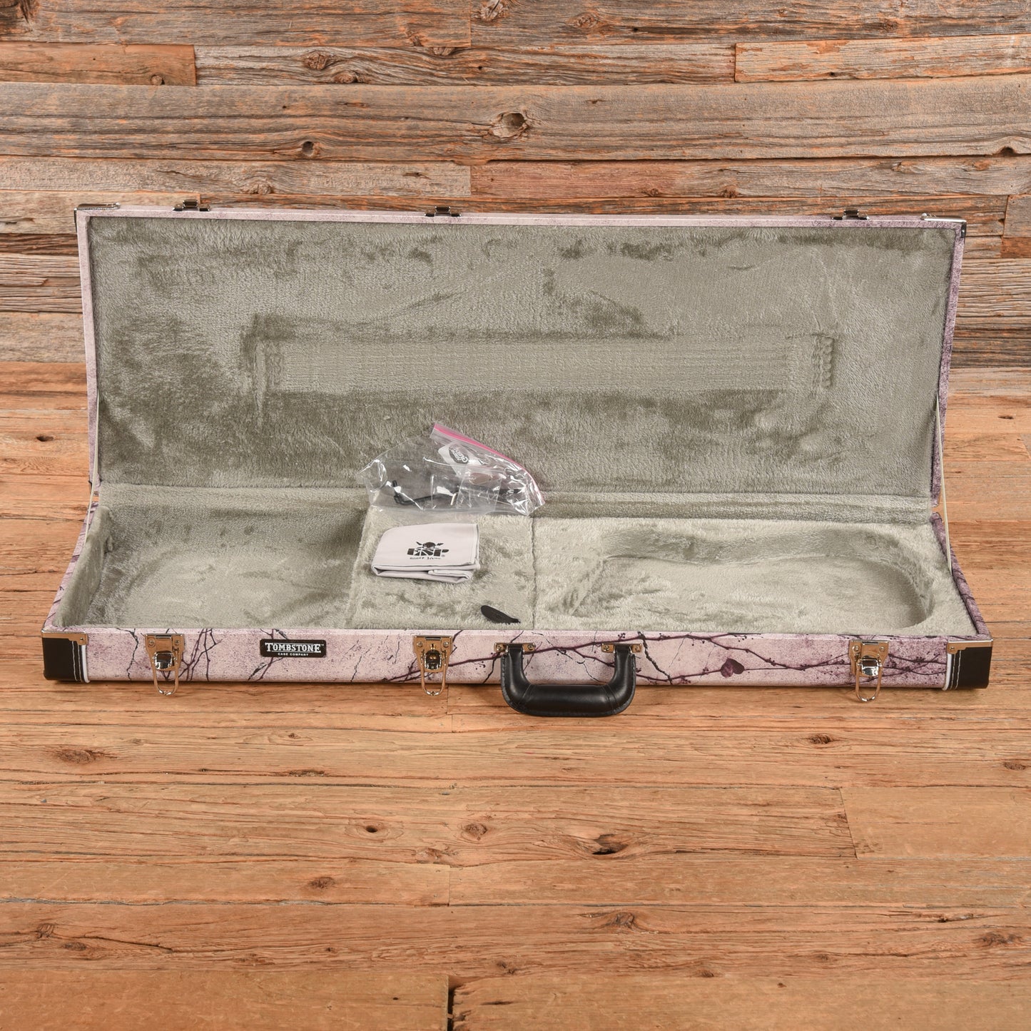 LTD KH-WZ White Zombie Kirk Hammett Signature Black 2018