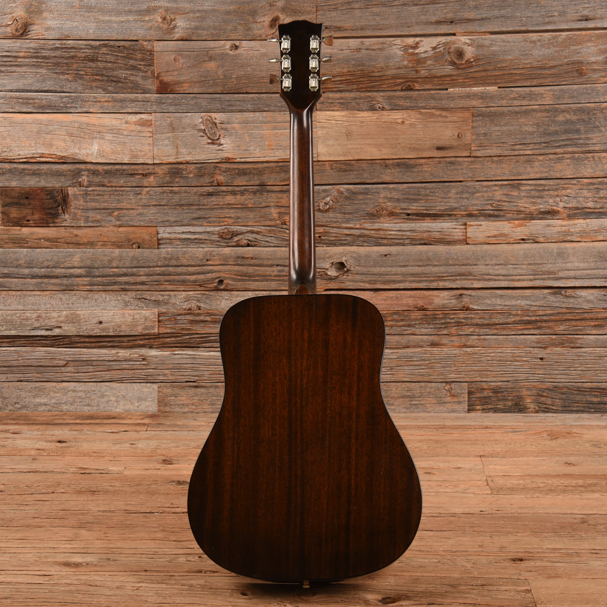 Gibson J-50 Deluxe Natural 1972