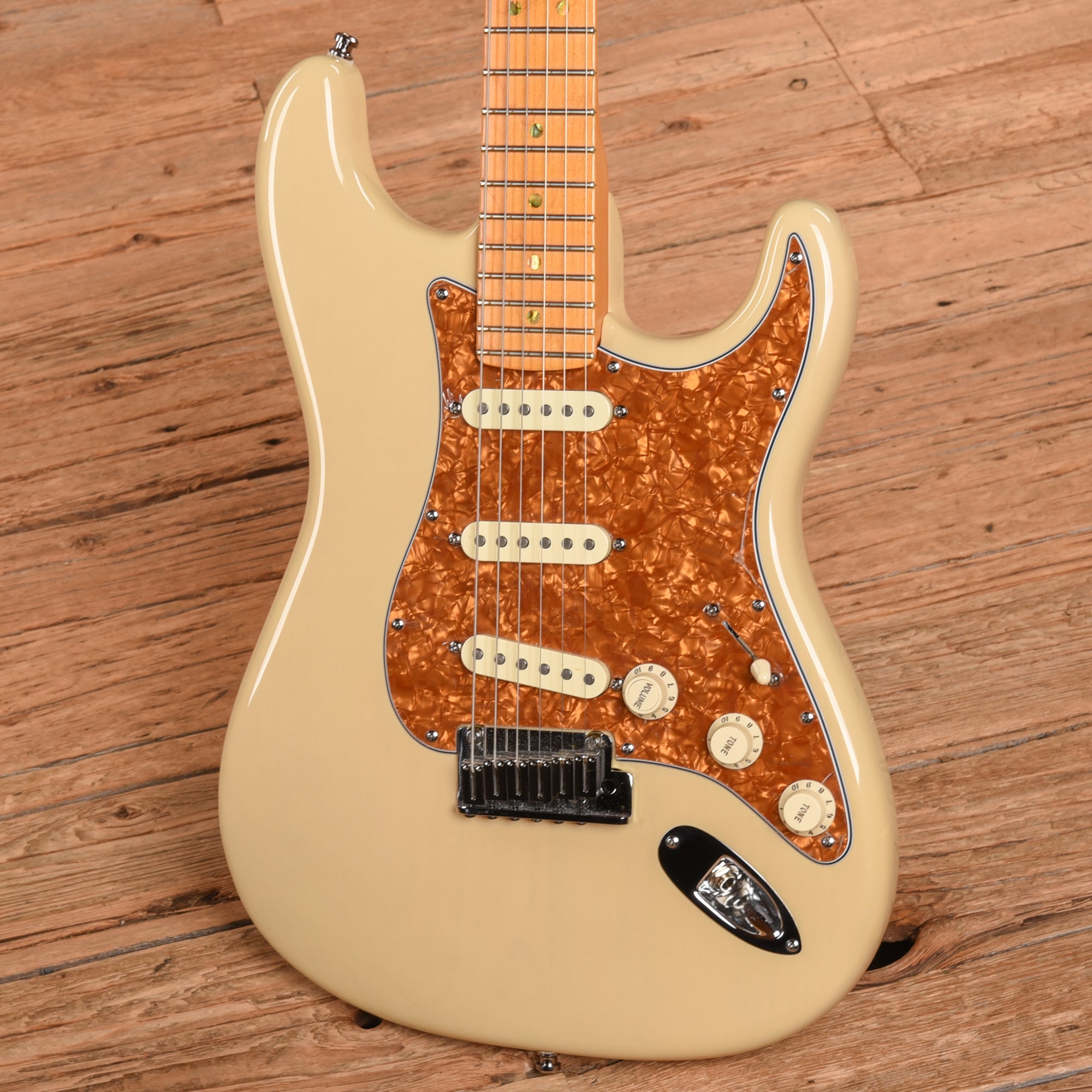 Fender American Deluxe Stratocaster Honey Blonde 2005