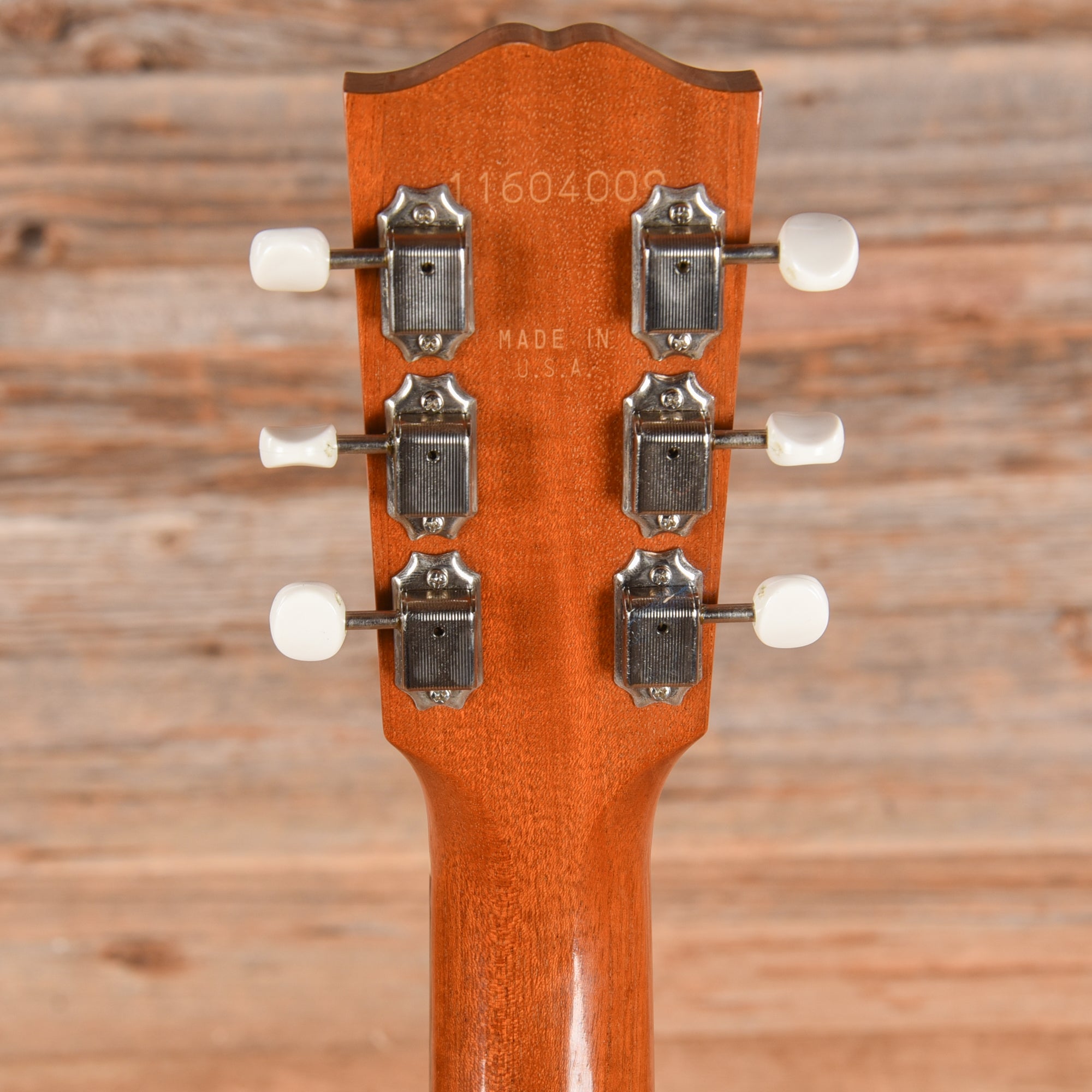Gibson LG-2 American Eagle Natural 2014 – Chicago Music Exchange