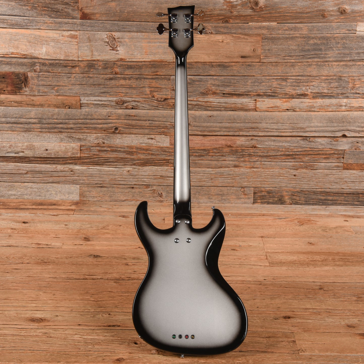 Dunable DE Gnarwhal Bass Silverburst