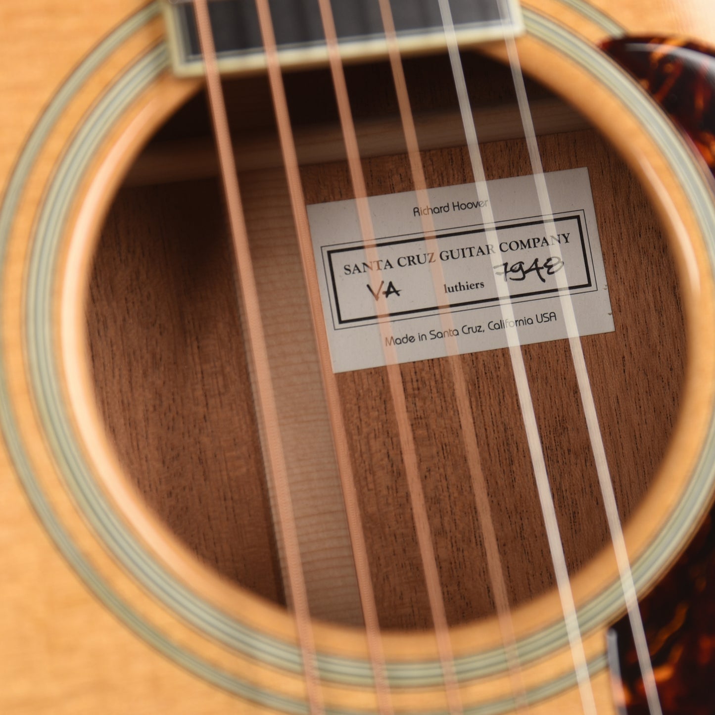 Santa Cruz Vintage Artist Sitka Spruce/Mahogany Vintage Tint