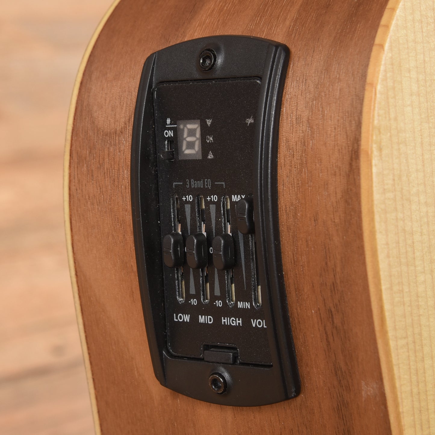 Taylor Academy 10e Dreadnought Sitka/Walnut Natural ES-B