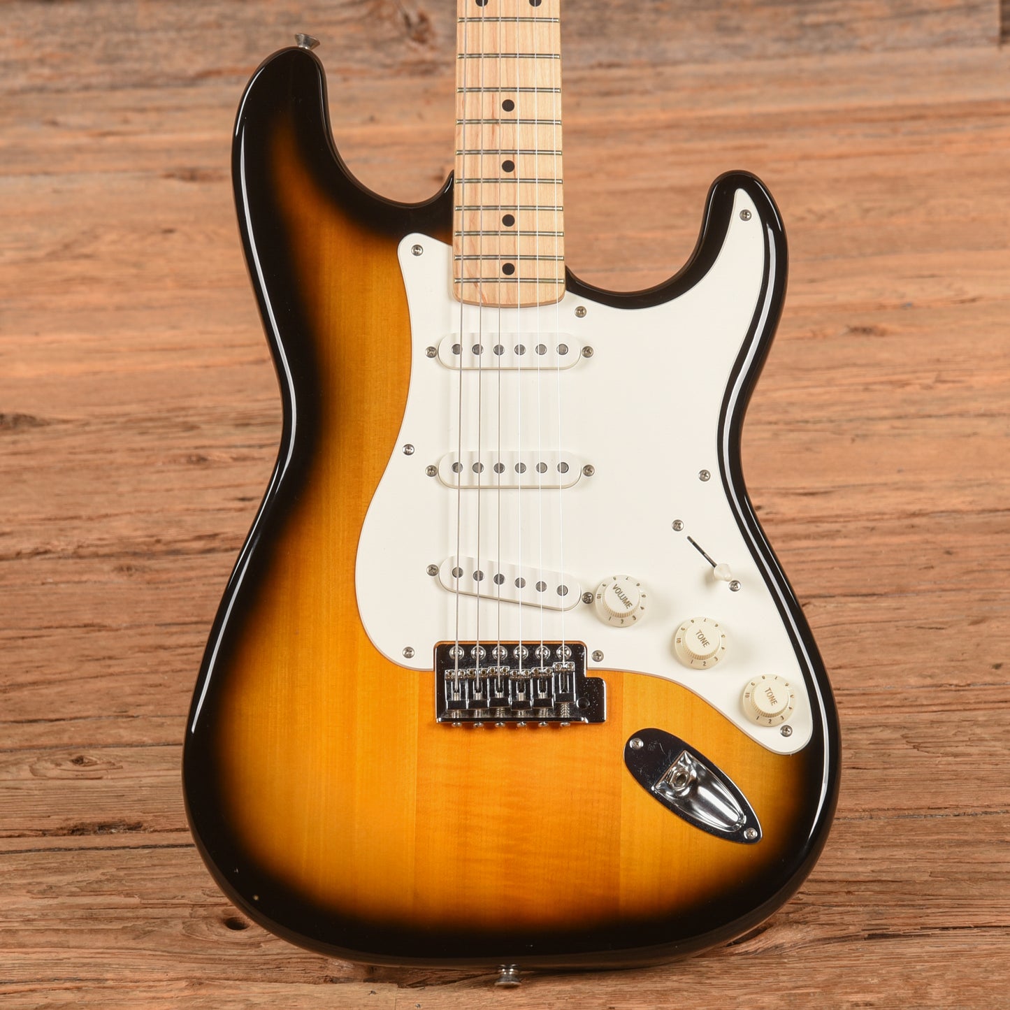 Squier Affinity Stratocaster Sunburst 2012