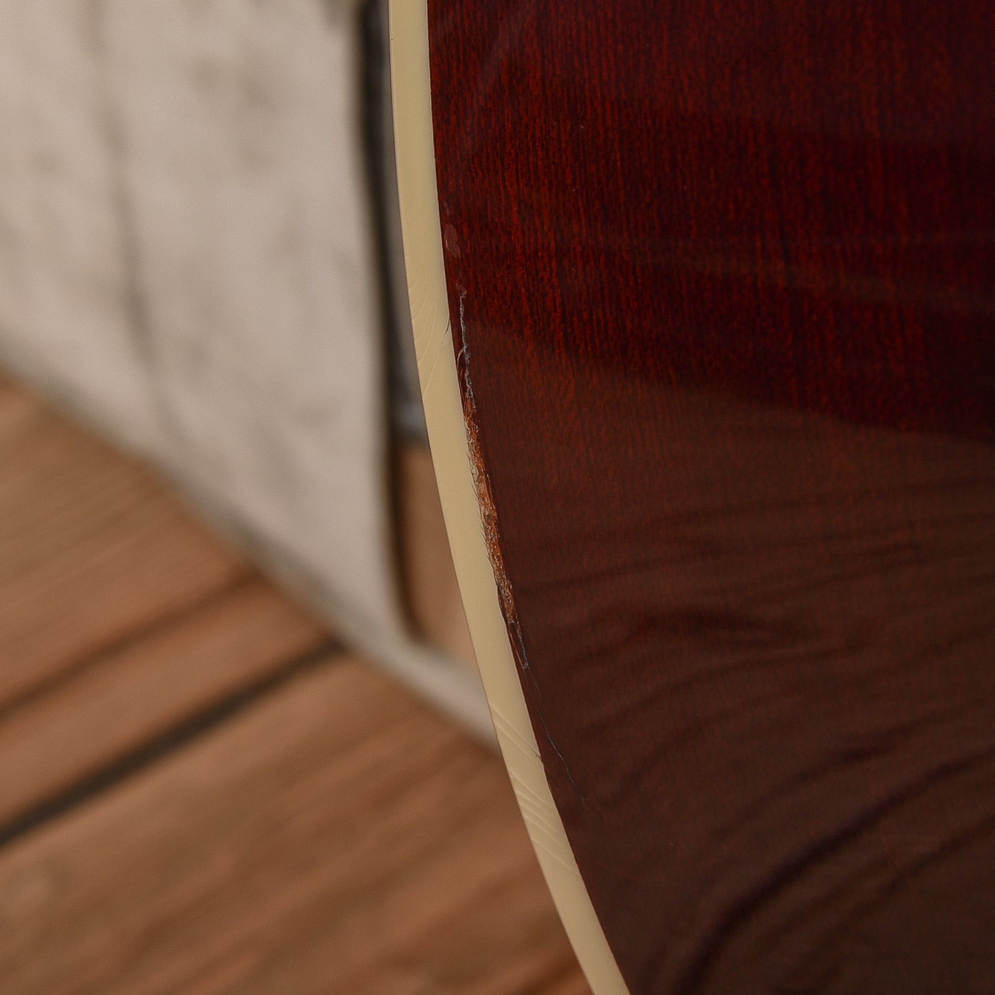 Guild DS-240 Memoir Slope Shoulder Acoustic Guitar Wine Red